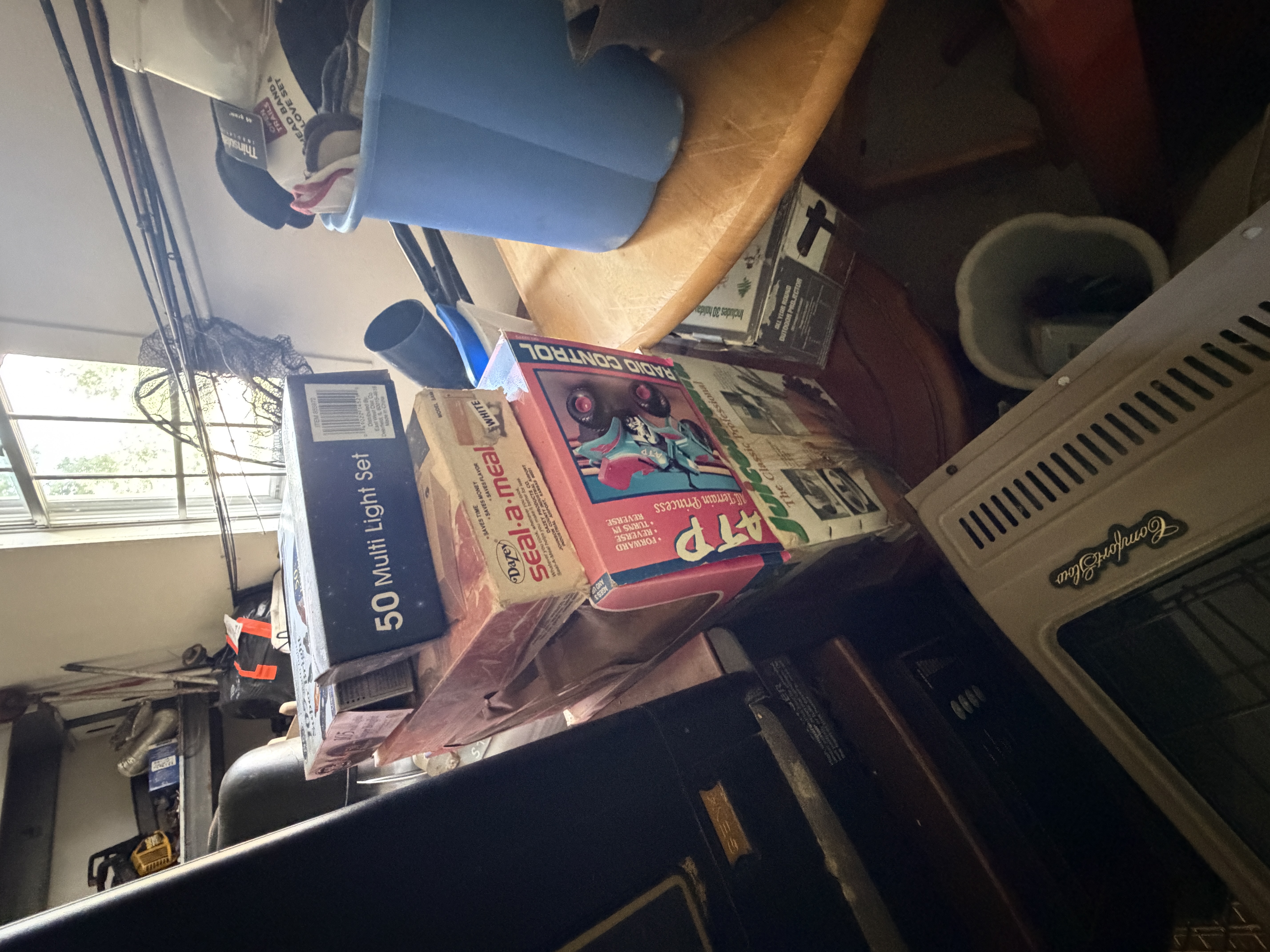 Estate Auction Image