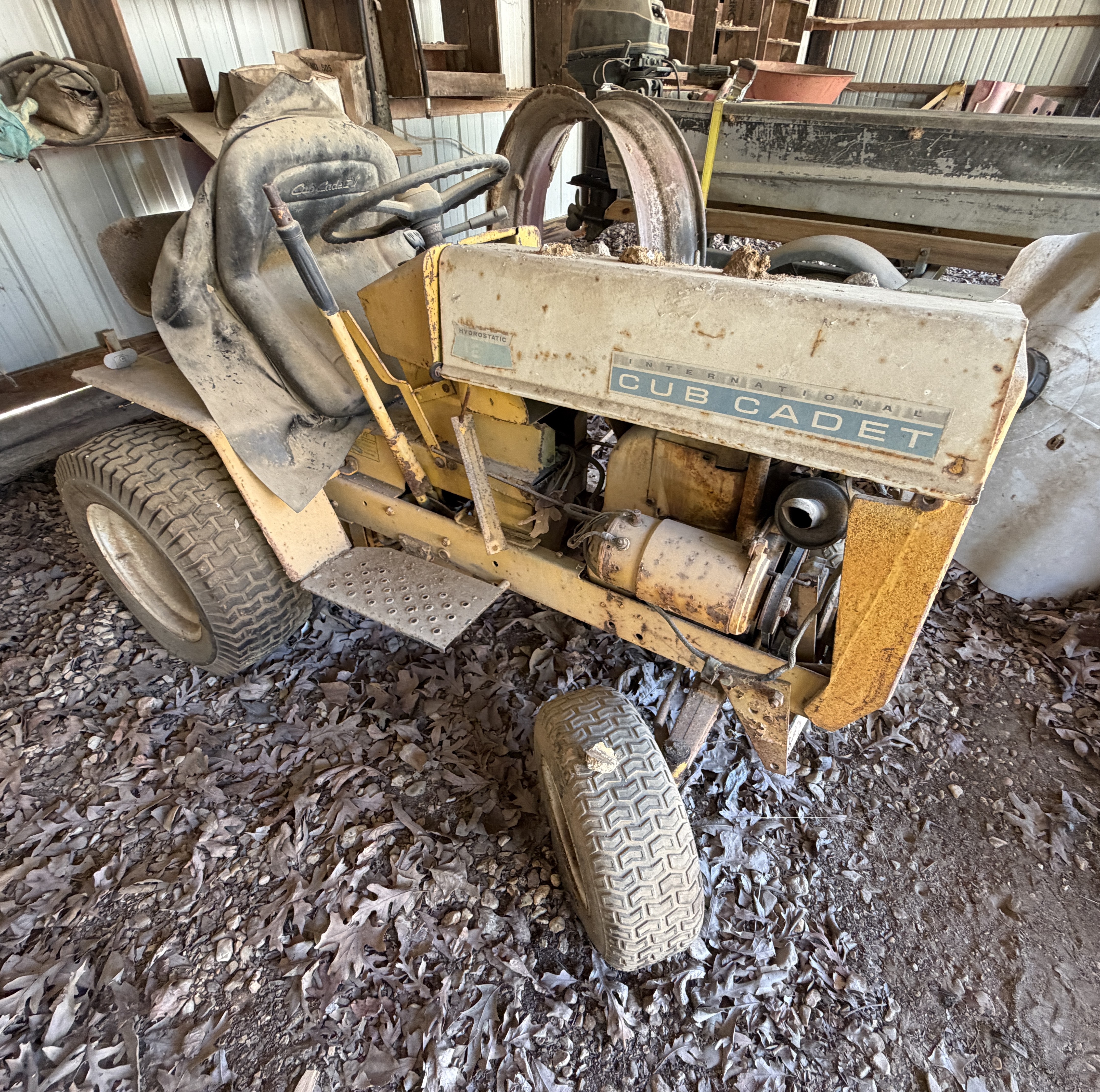 Moving/Reduction Auction Image