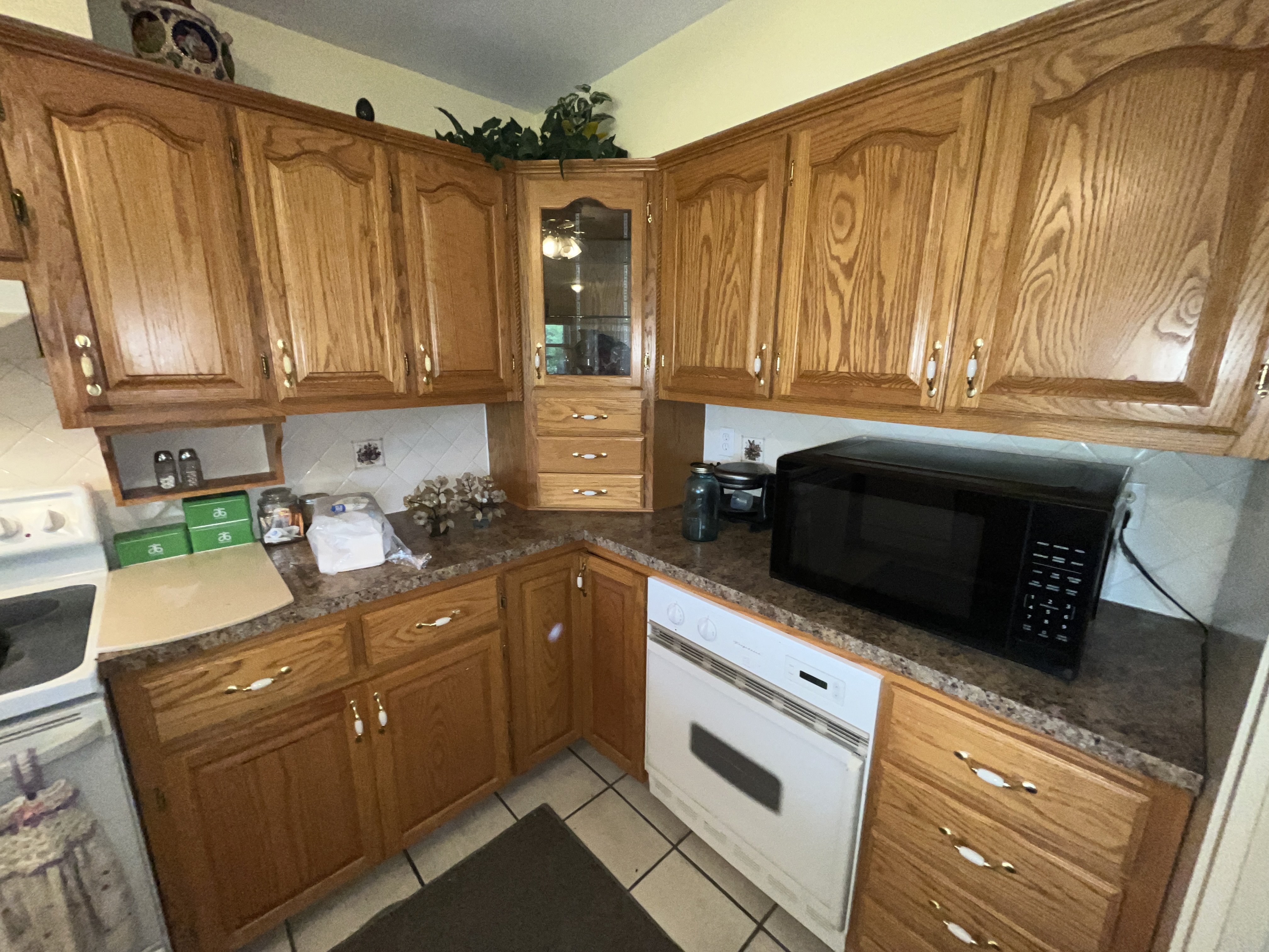 Real Estate & Personal Property Auction - McClaran Estate Image