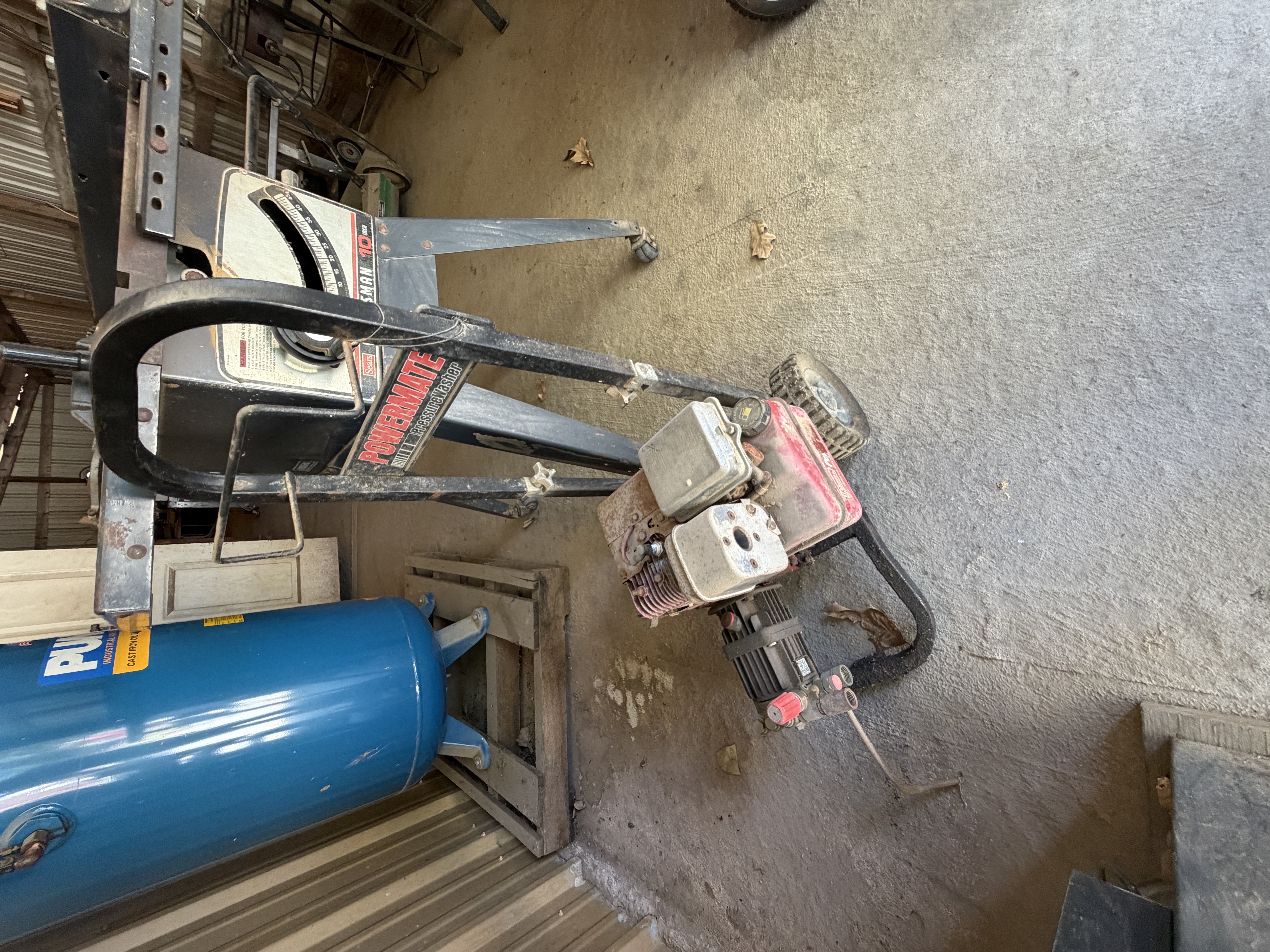 Moving/Reduction Auction Image