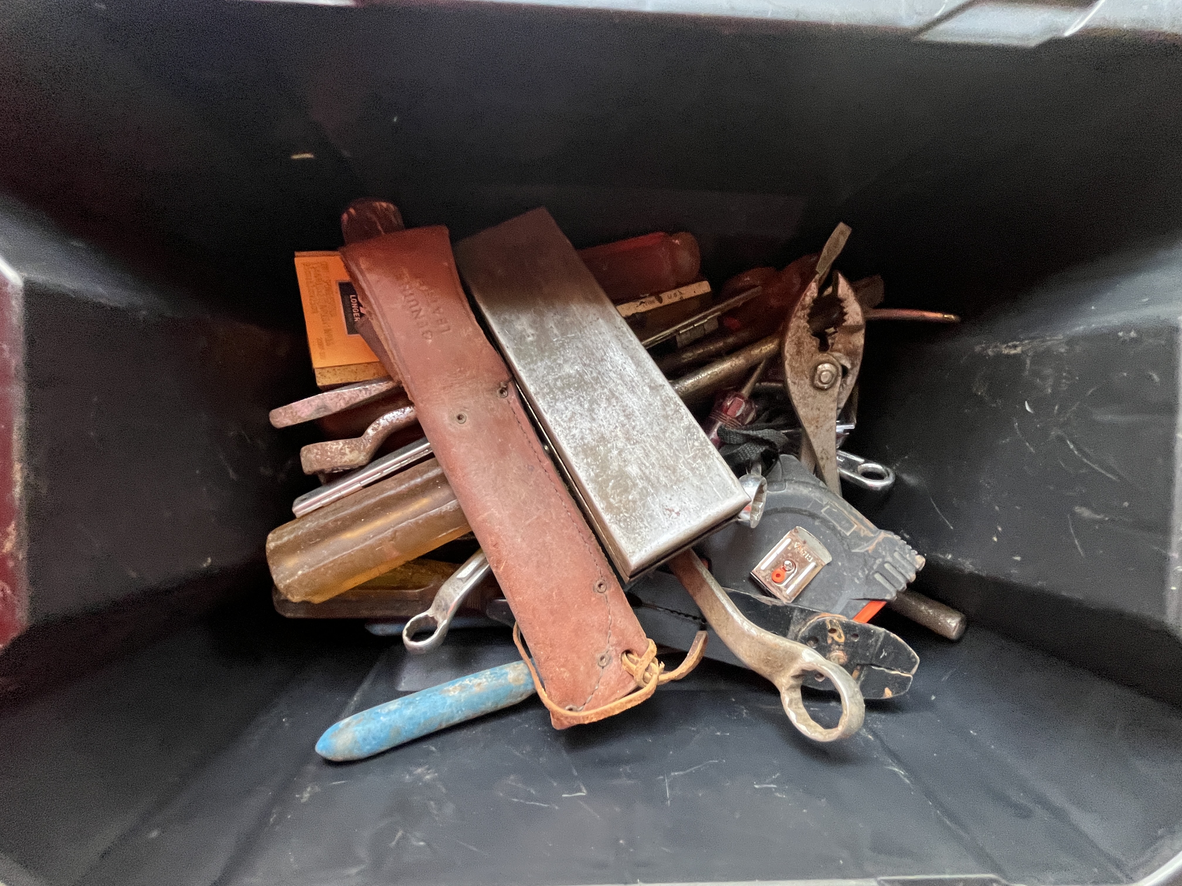 Moving Auction Image