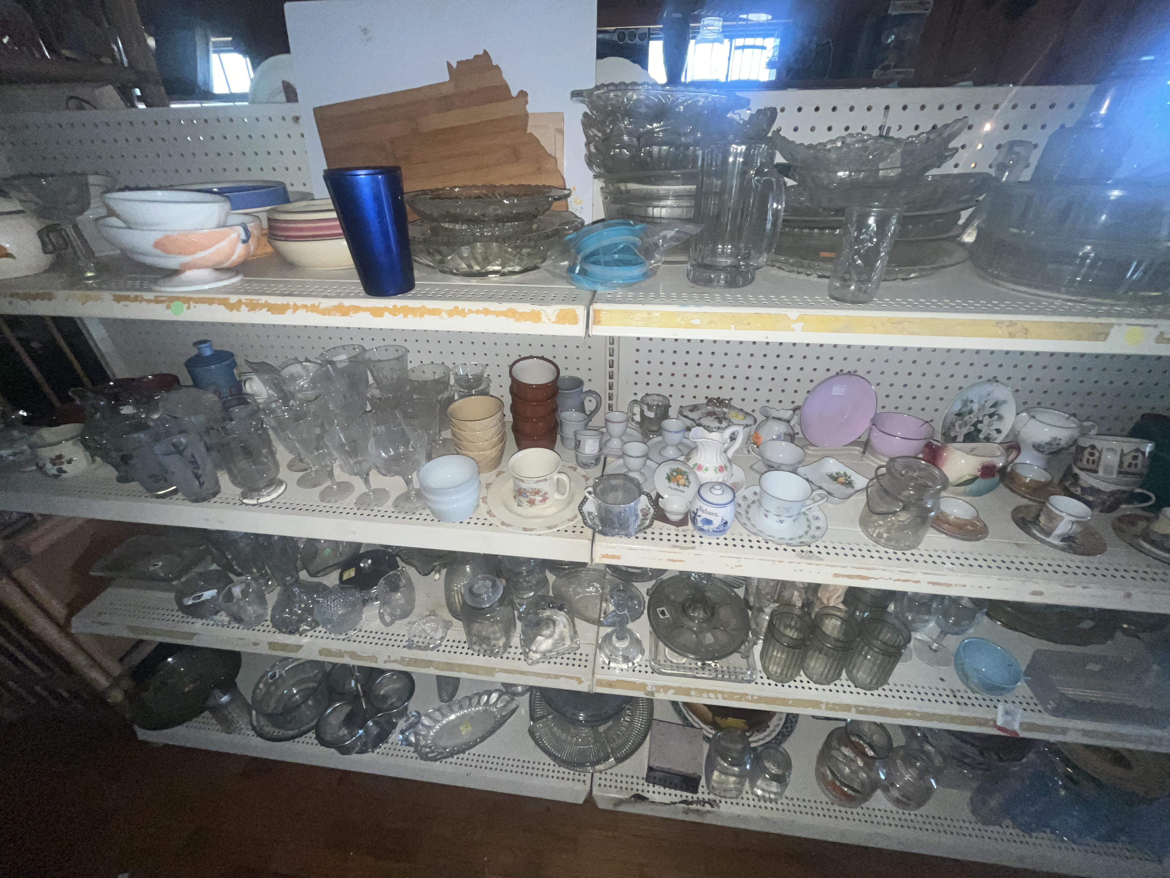 Real Estate & Retail Business Liquidation Image