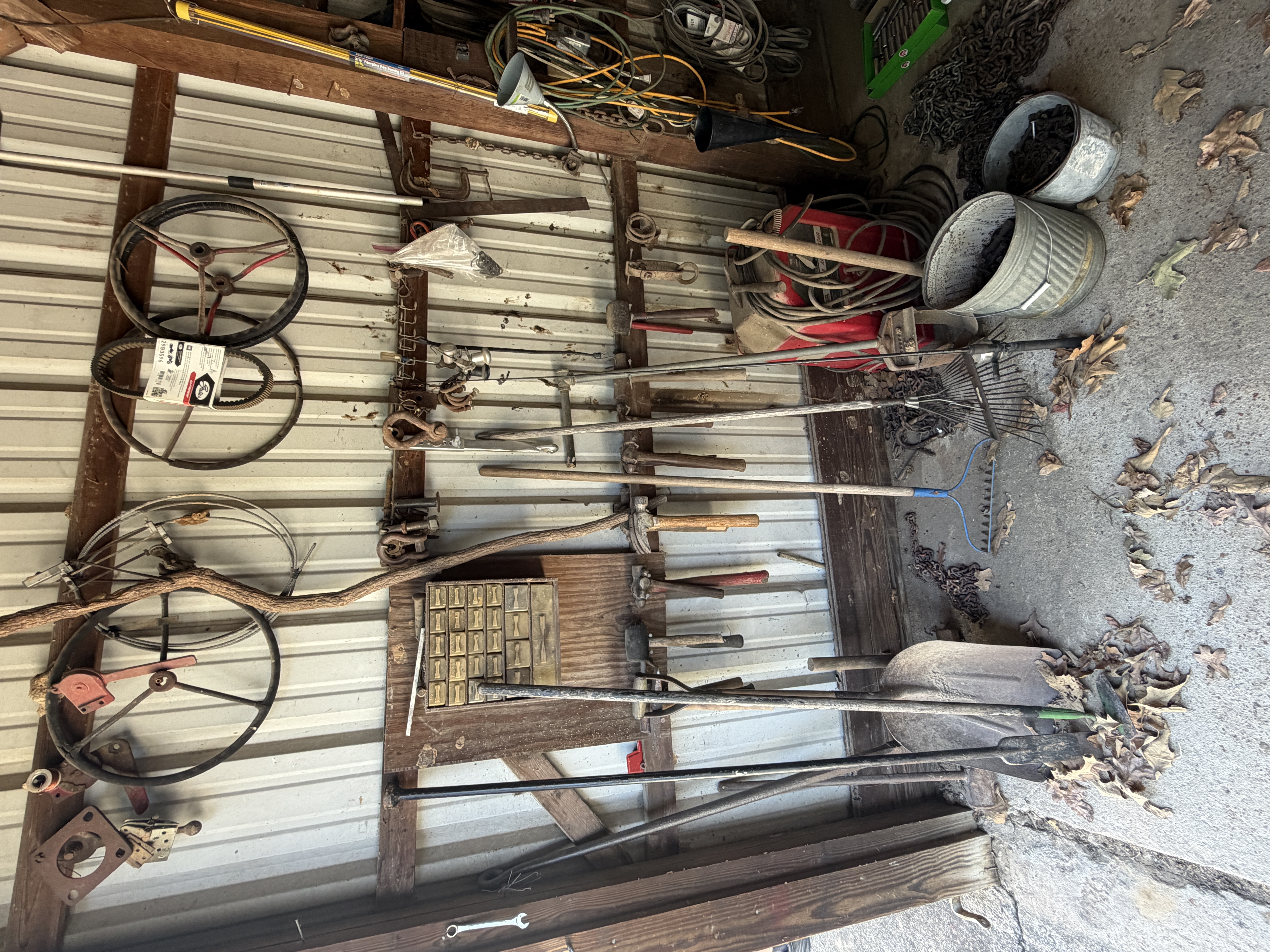Moving/Reduction Auction Image