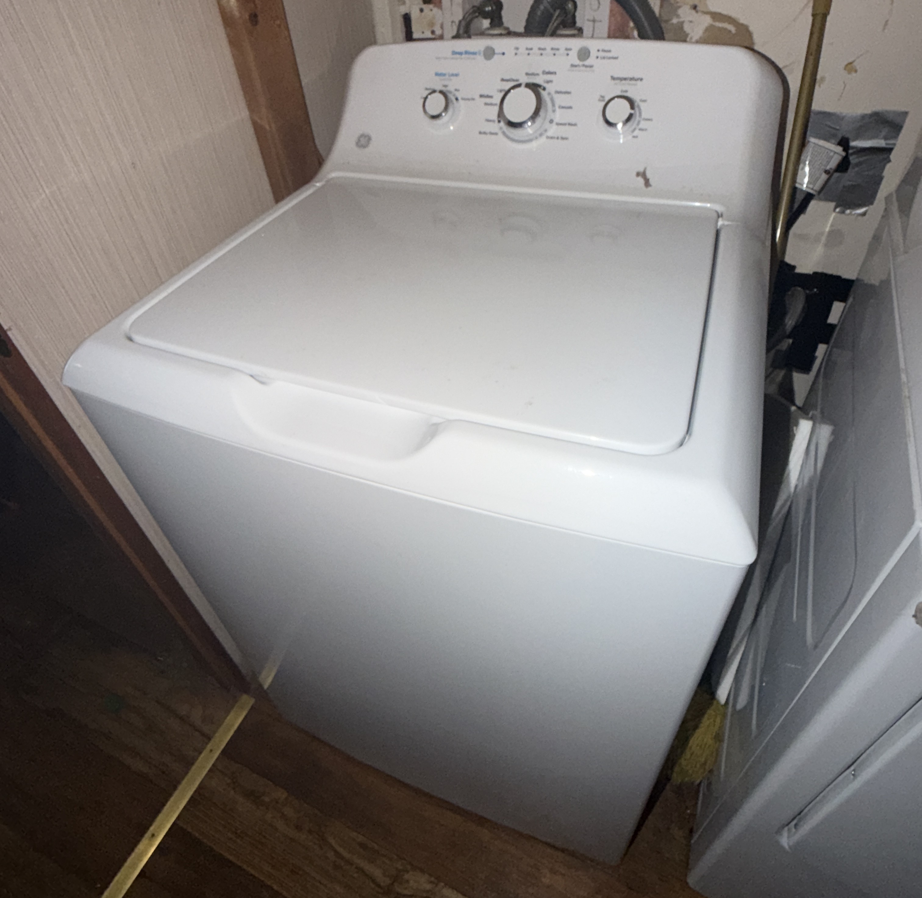 Estate Auction Image