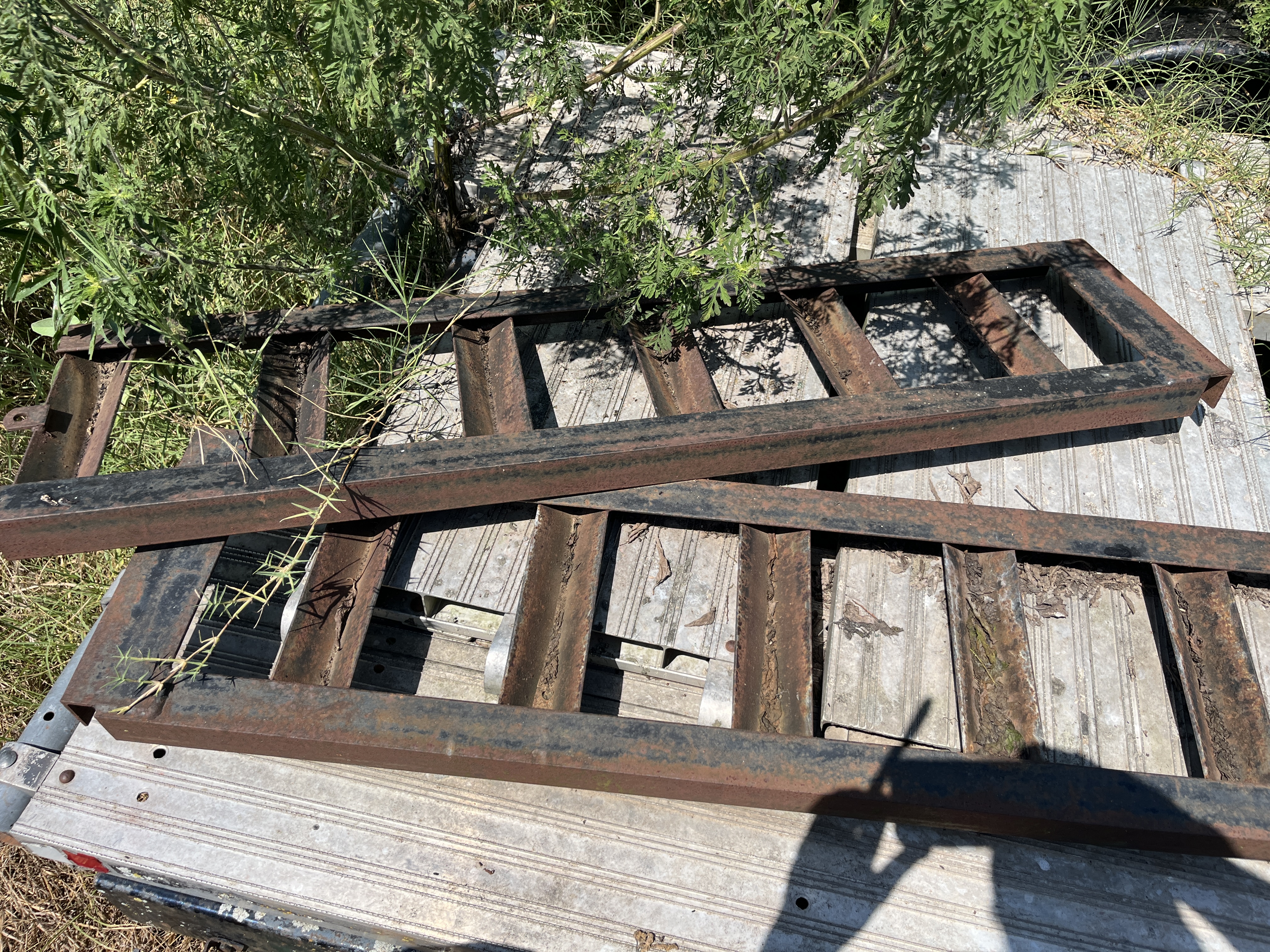 Ward Estate Auction Image