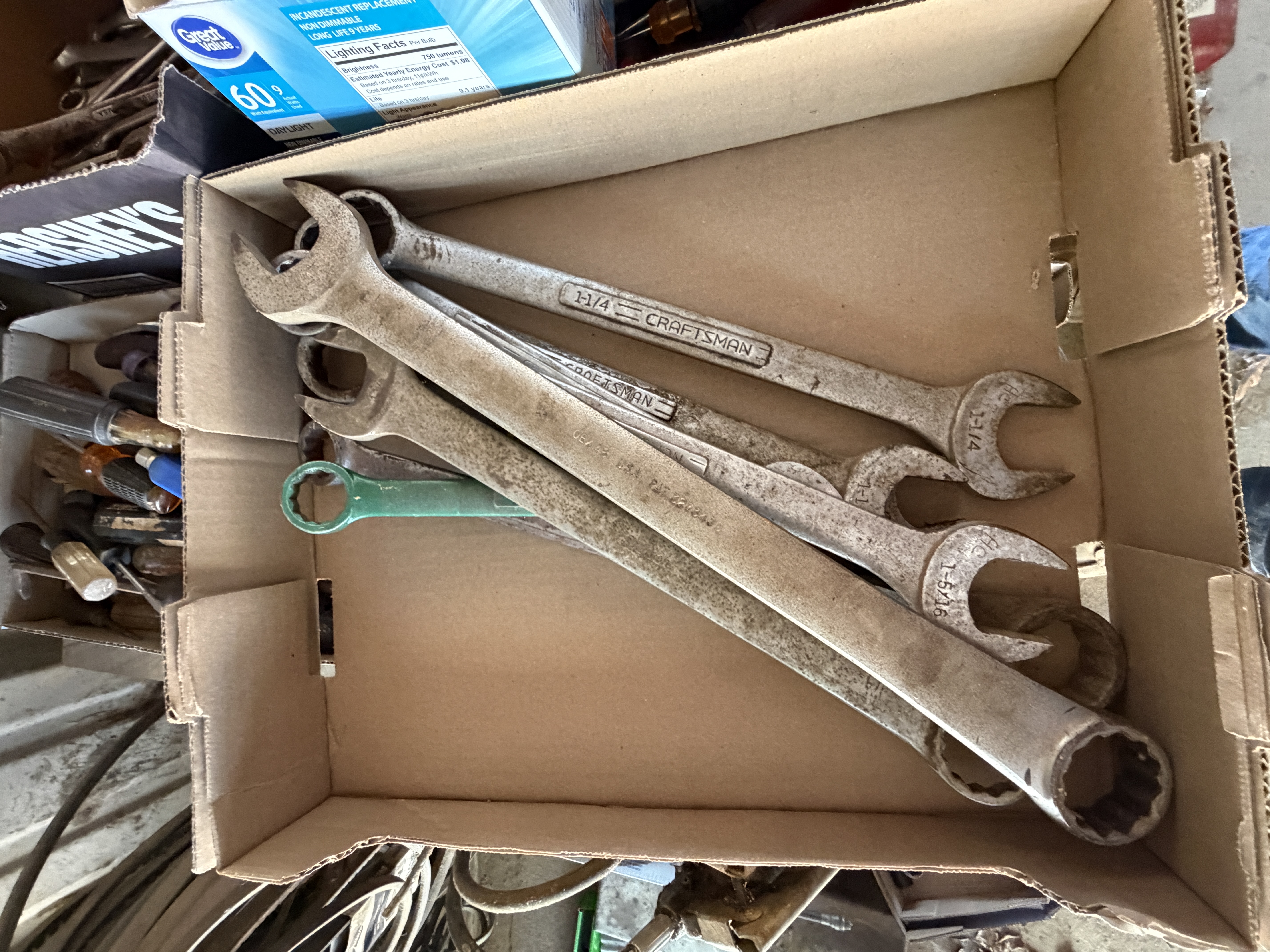Moving/Reduction Auction Image