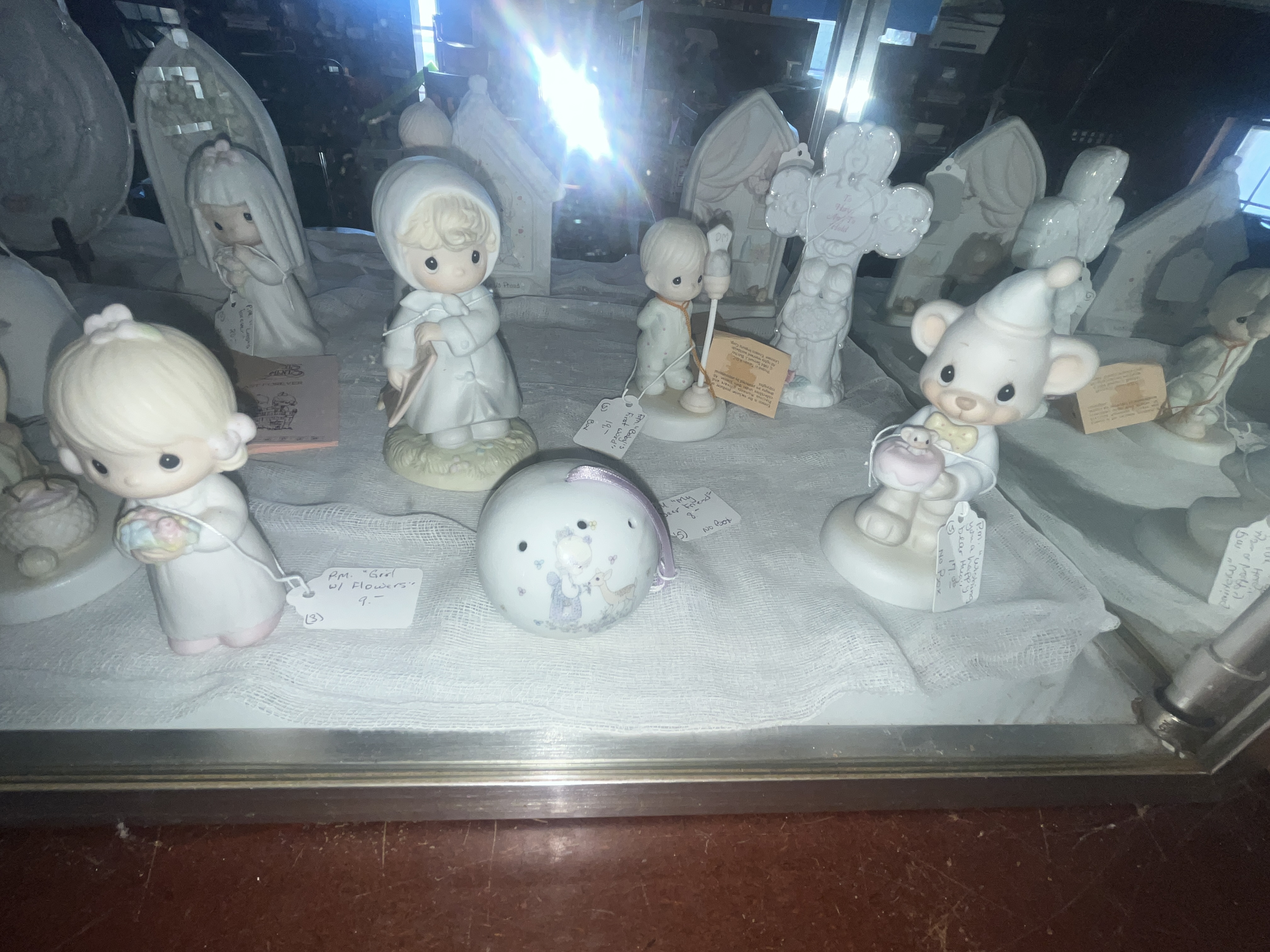 Real Estate & Retail Business Liquidation Image