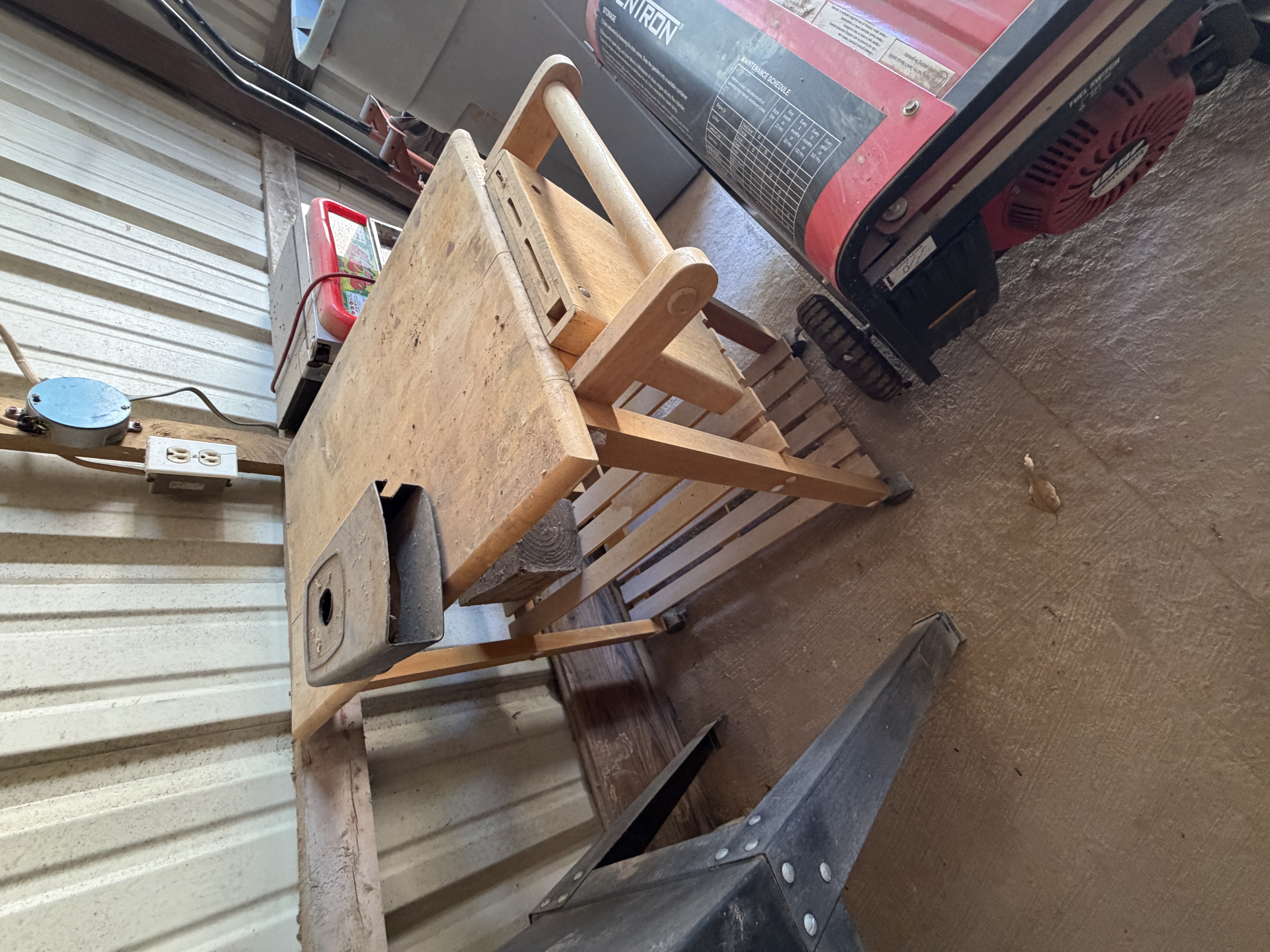 Moving/Reduction Auction Image