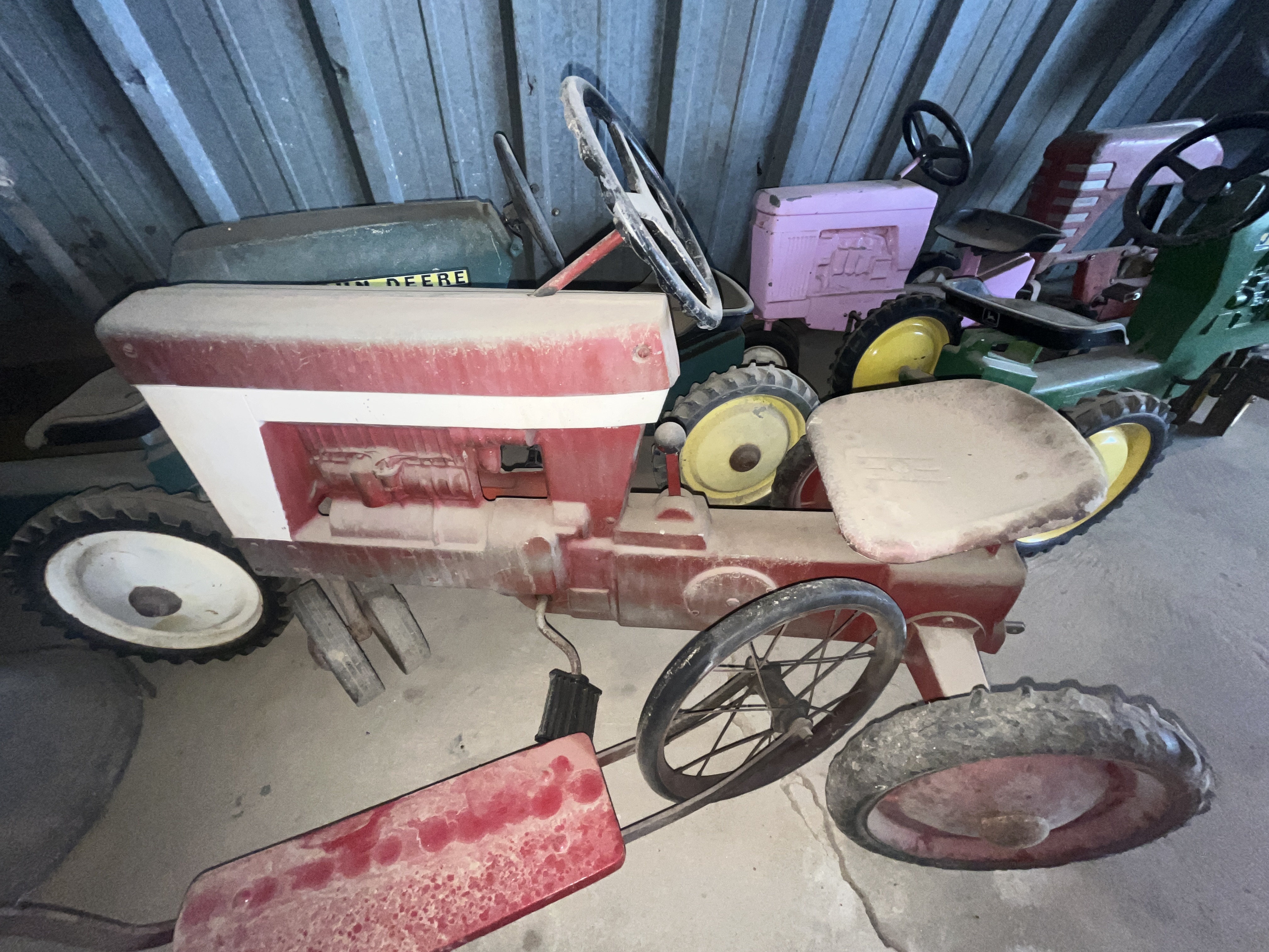 Collector's Dream Auction Image