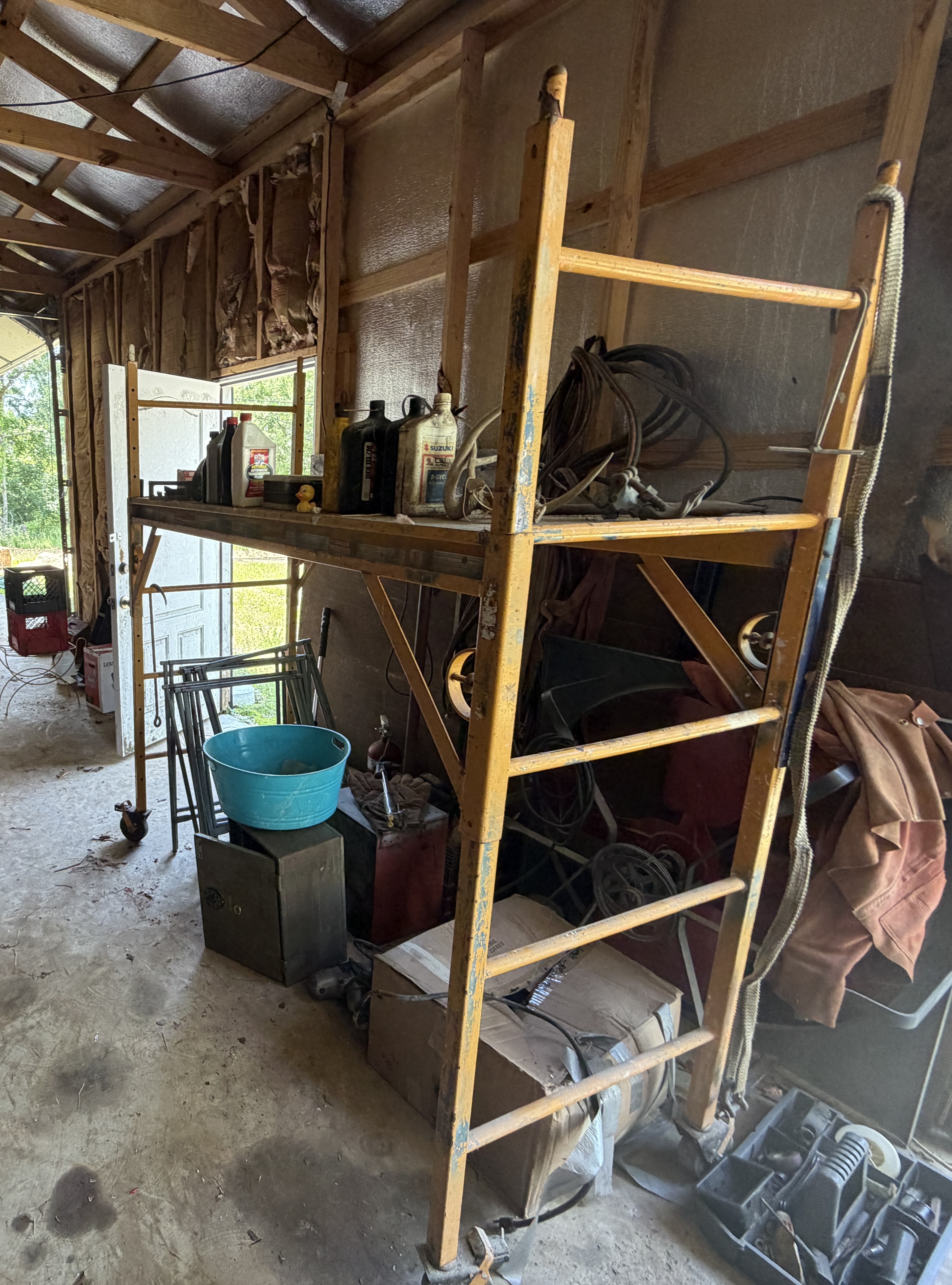Estate Auction Image