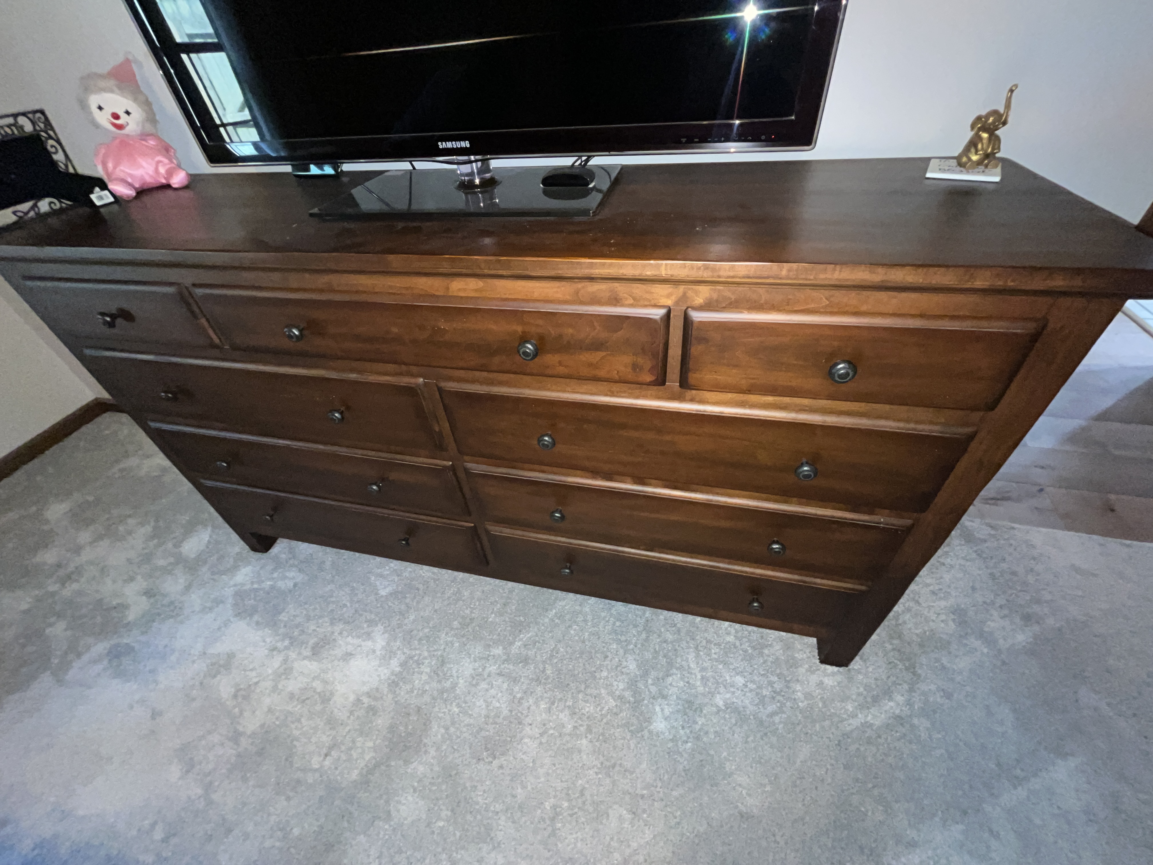 Moving Auction Image