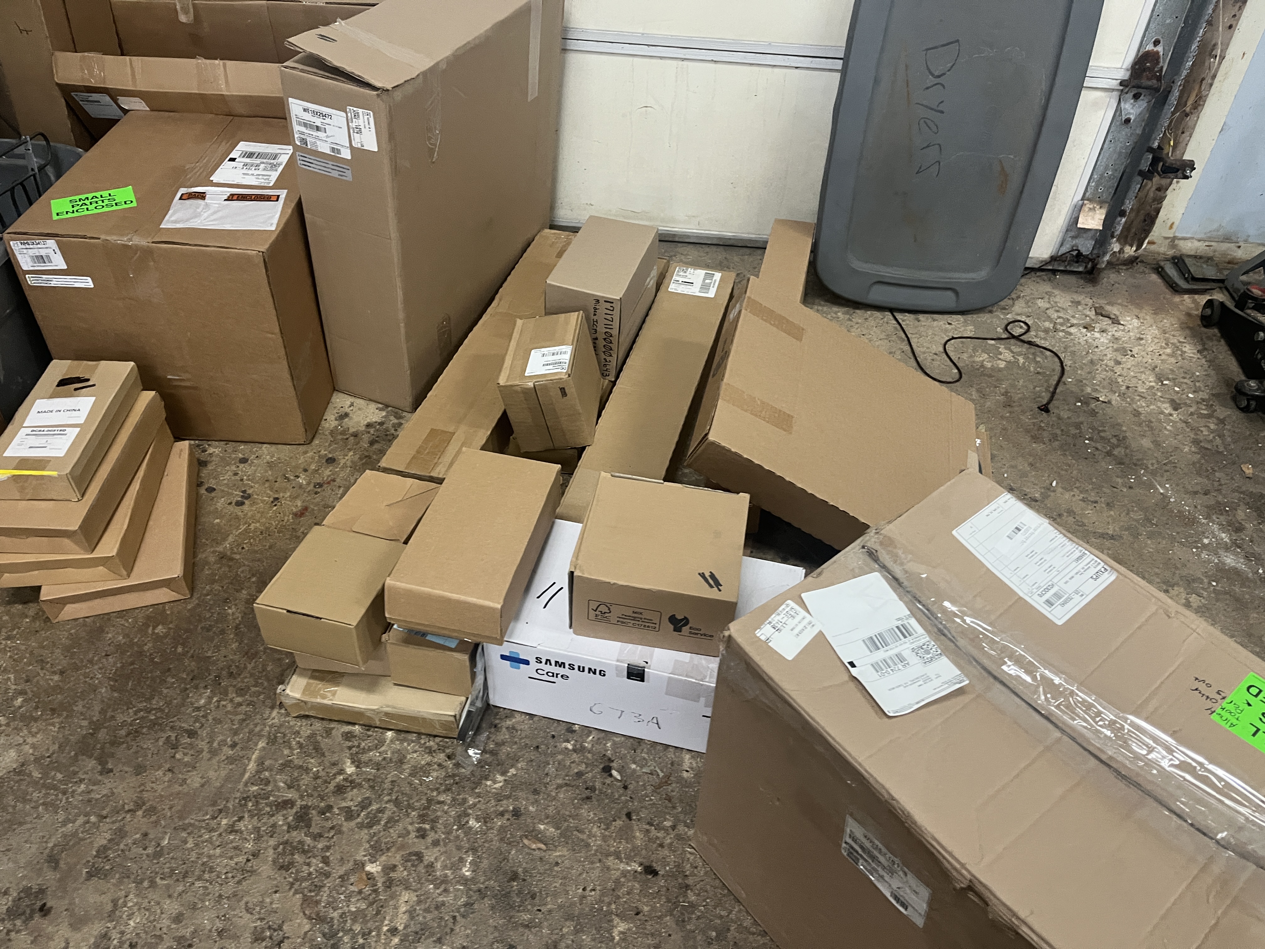 Appliance & Small Engine Parts Sellout Image