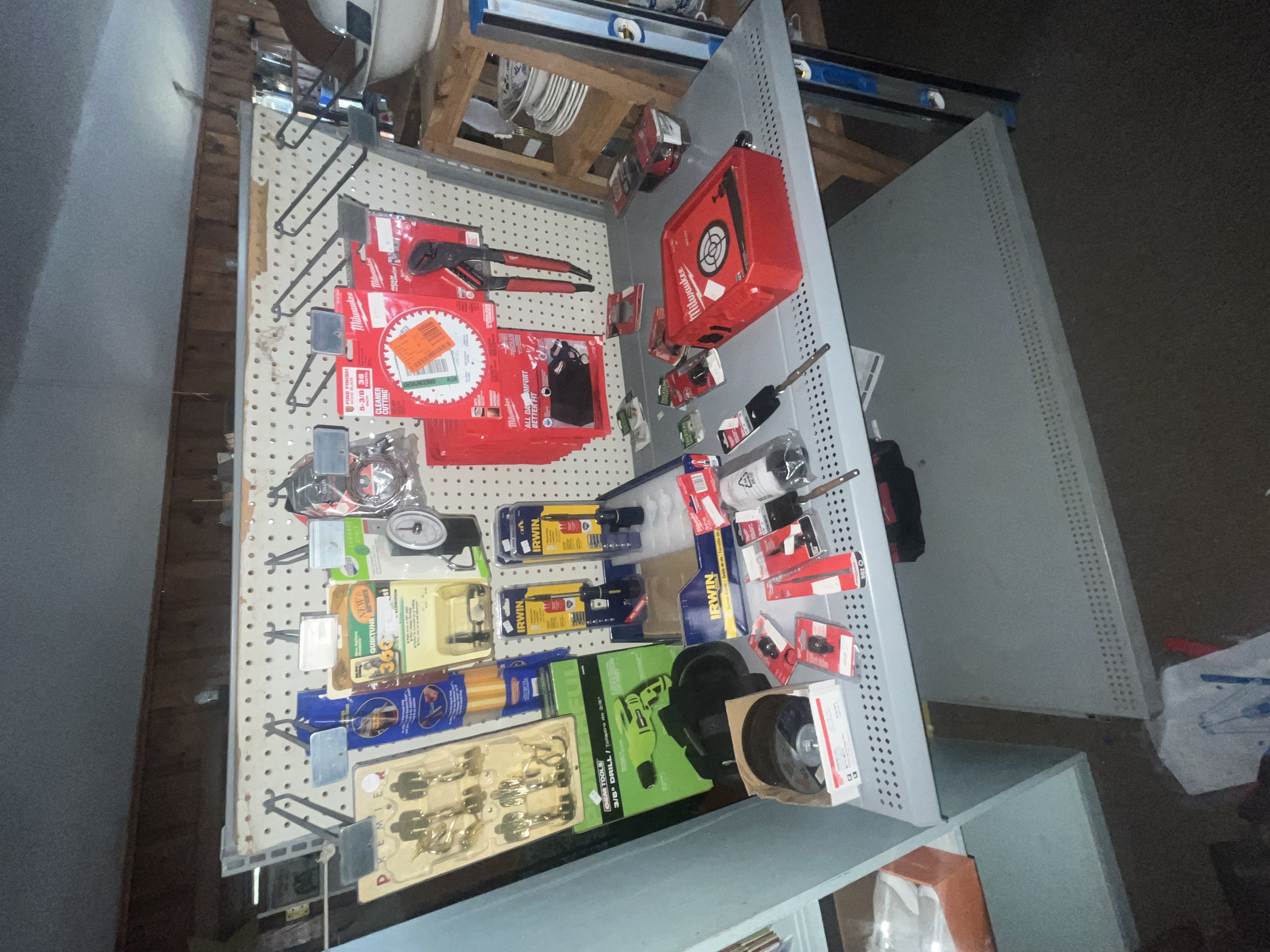 Real Estate & Retail Business Liquidation Image