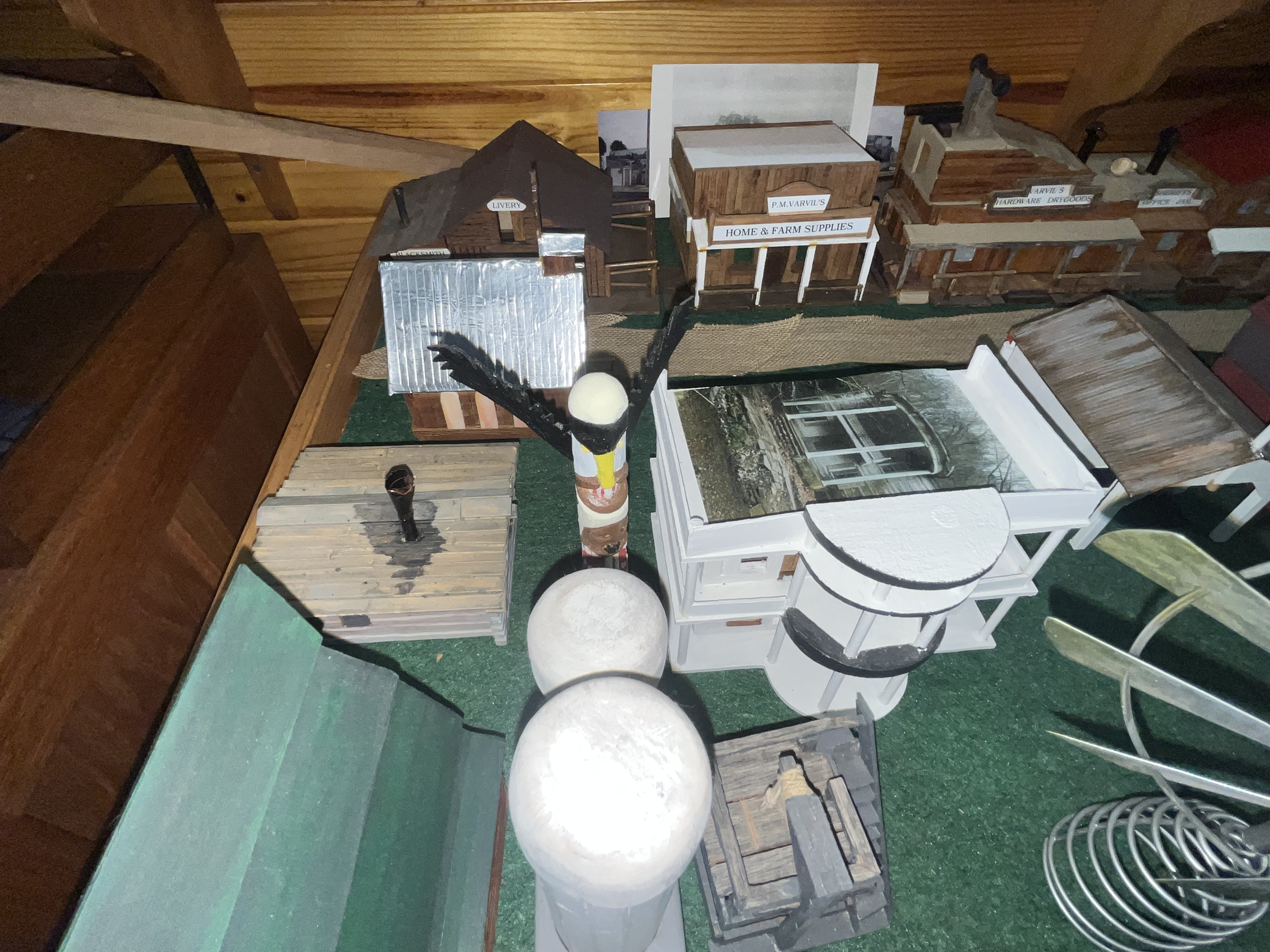 Varvil Estate Auction Image