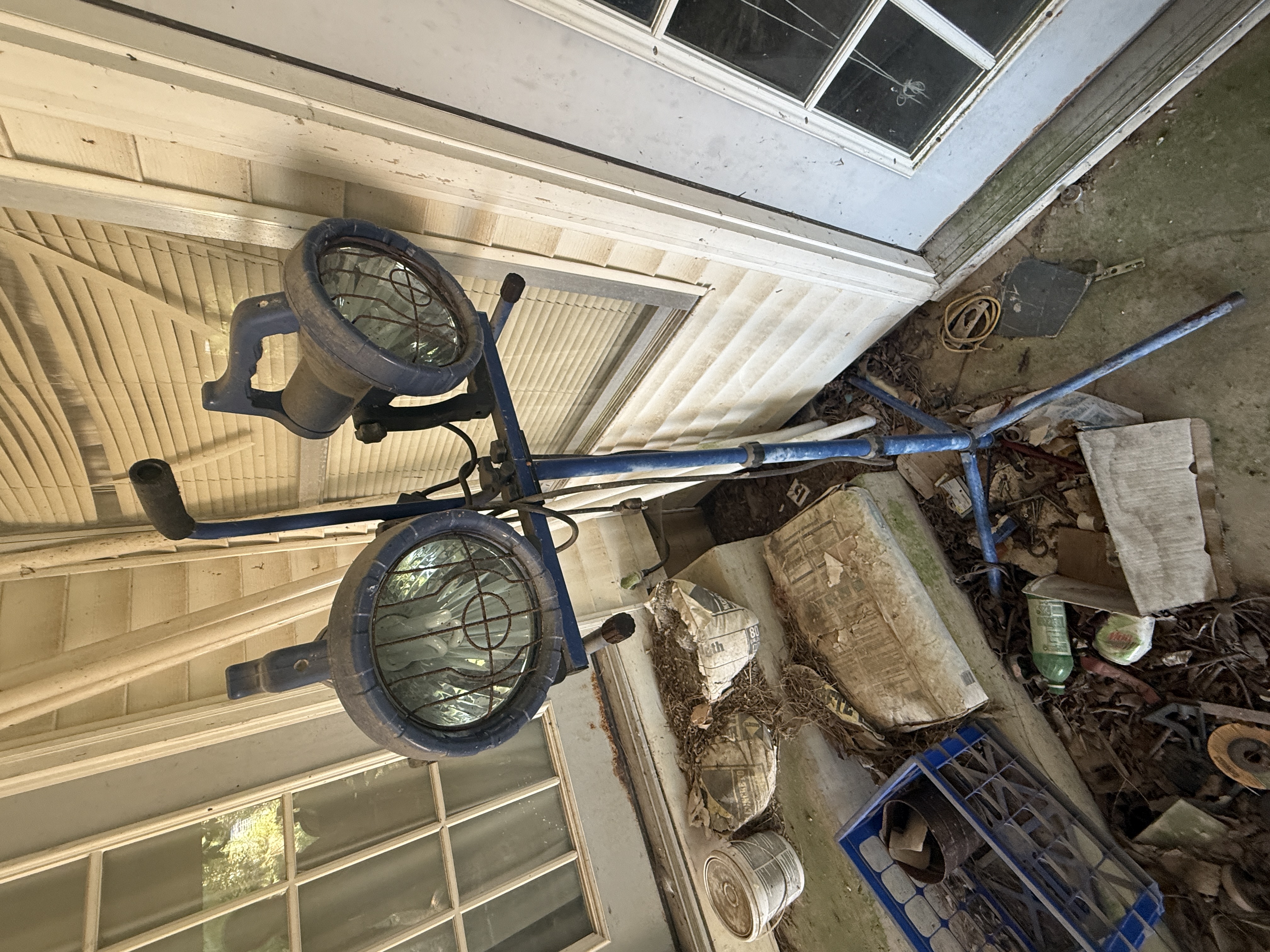 Real Estate & Personal Property Auction Image