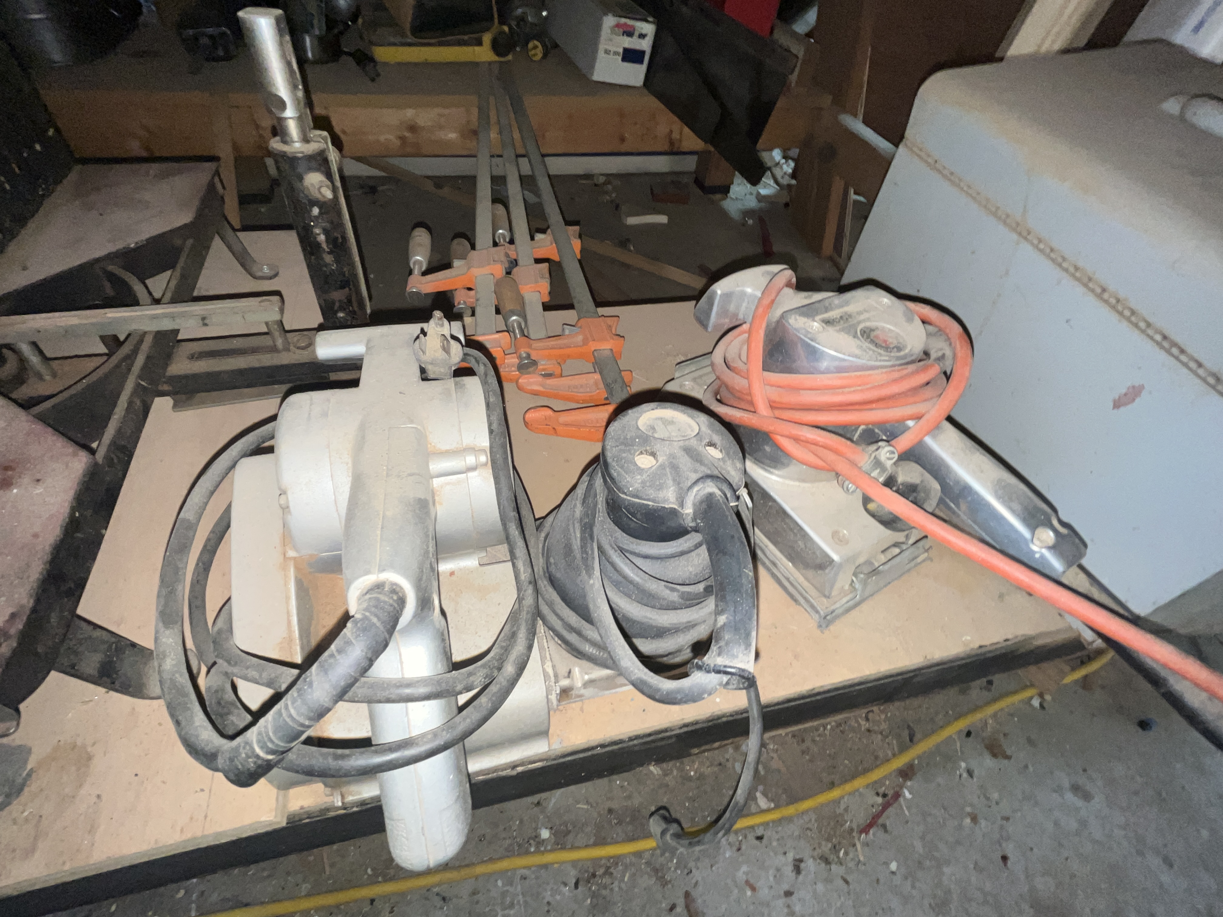 Varvil Estate Auction Image