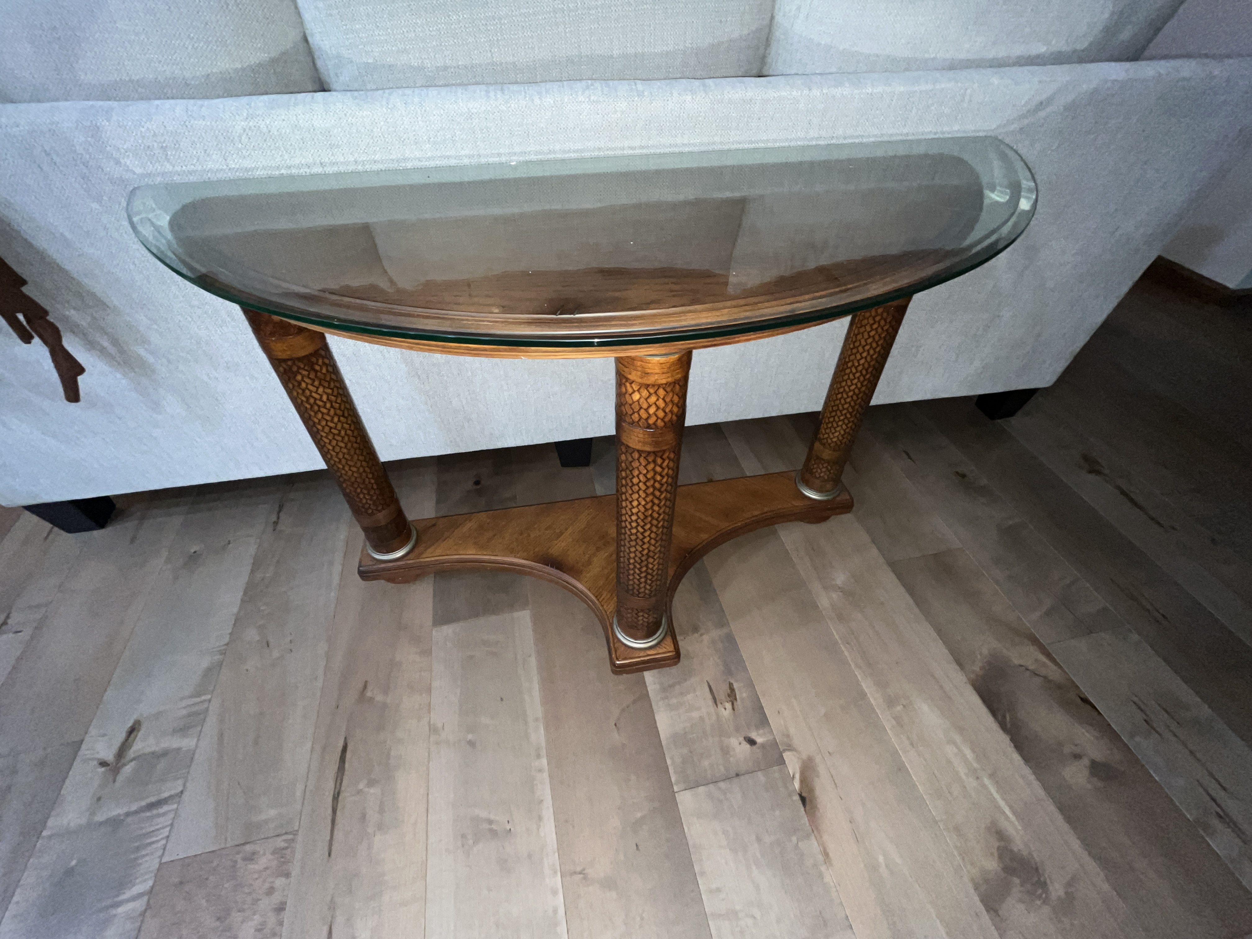 Moving Auction Image