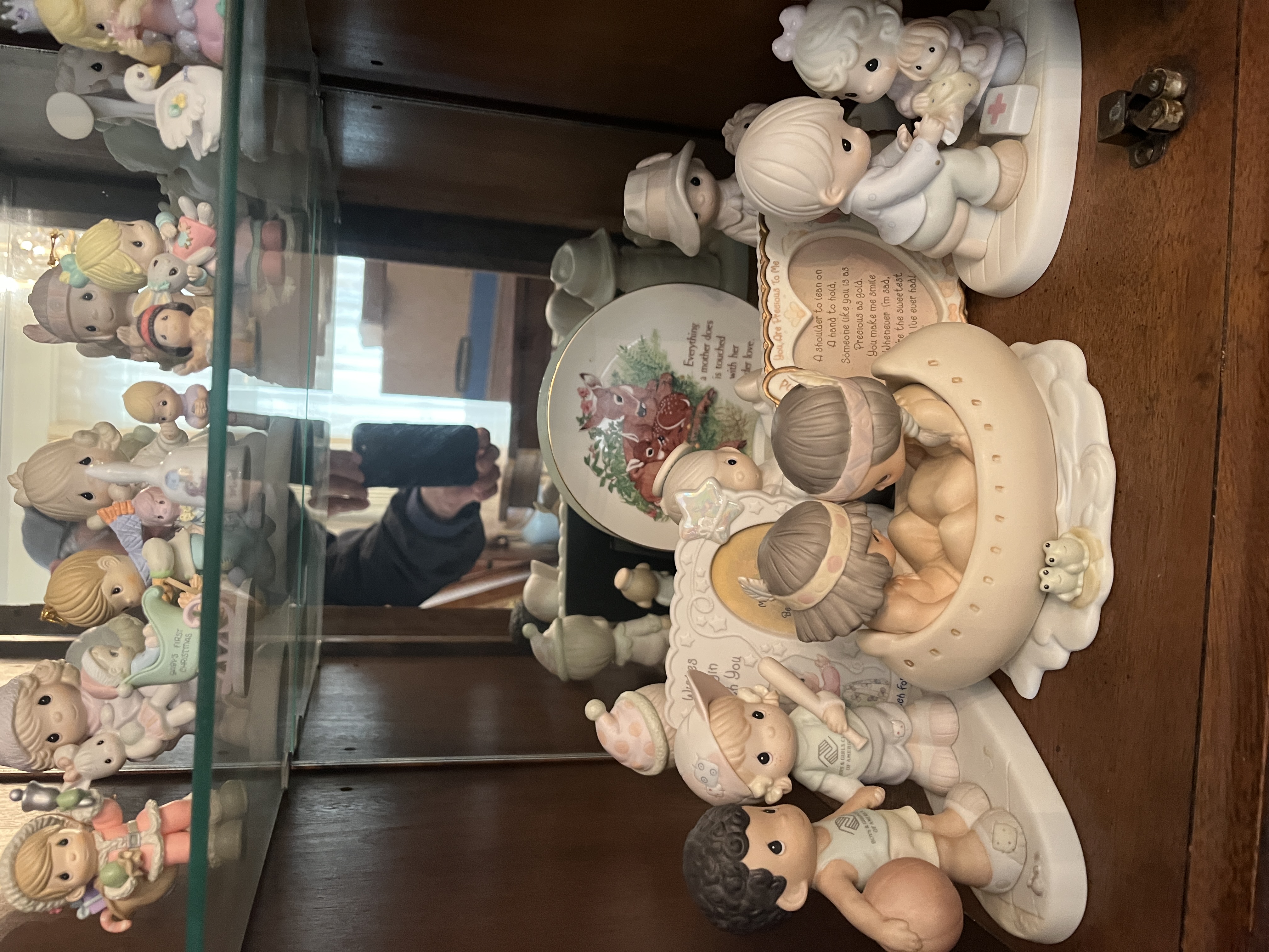 Living Estate of Ms Mary Schug Image