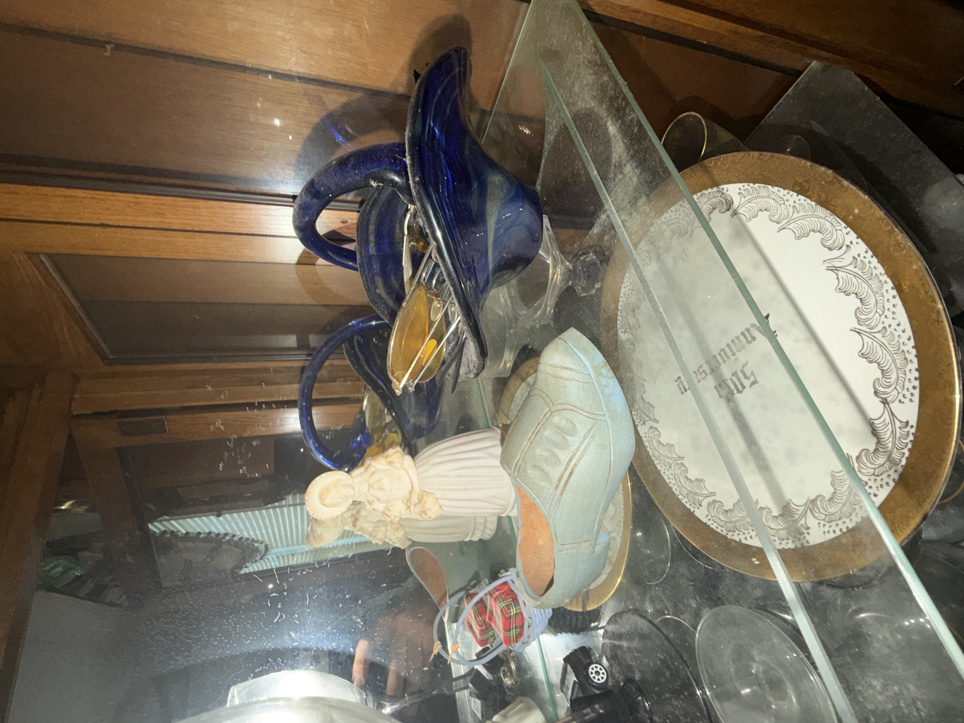 Estate Auction Image