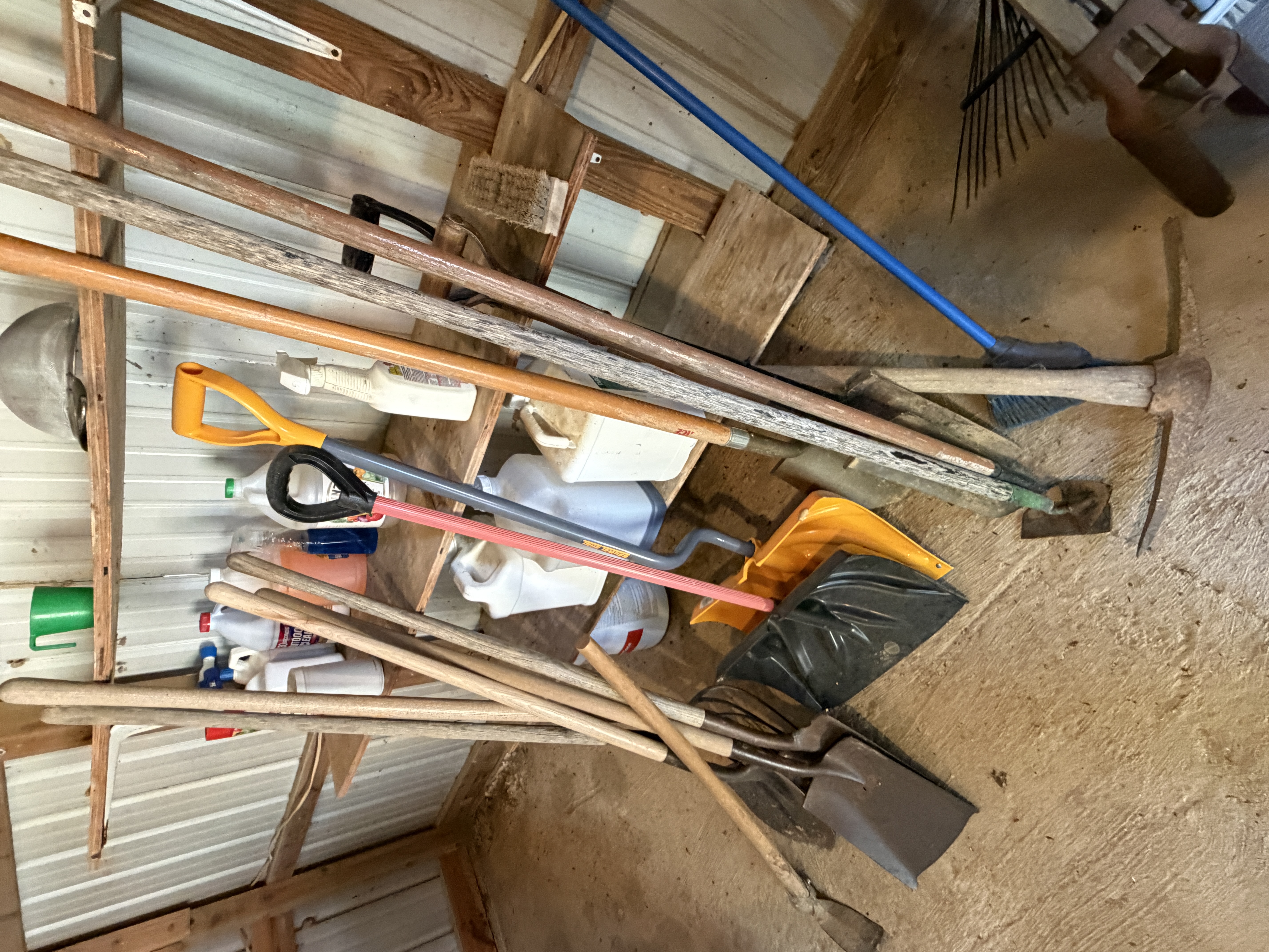 Moving/Reduction Auction Image