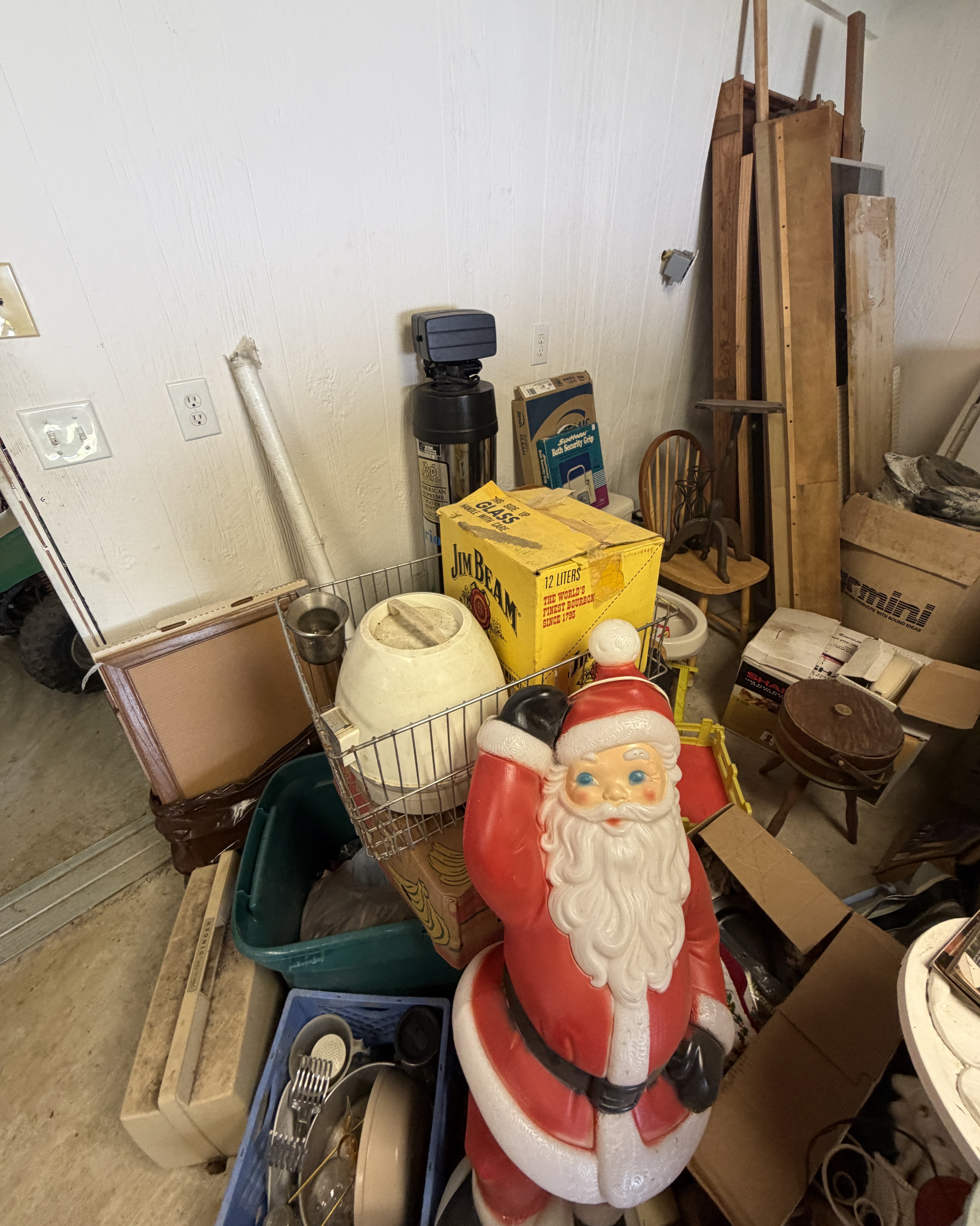 Estate Auction Image