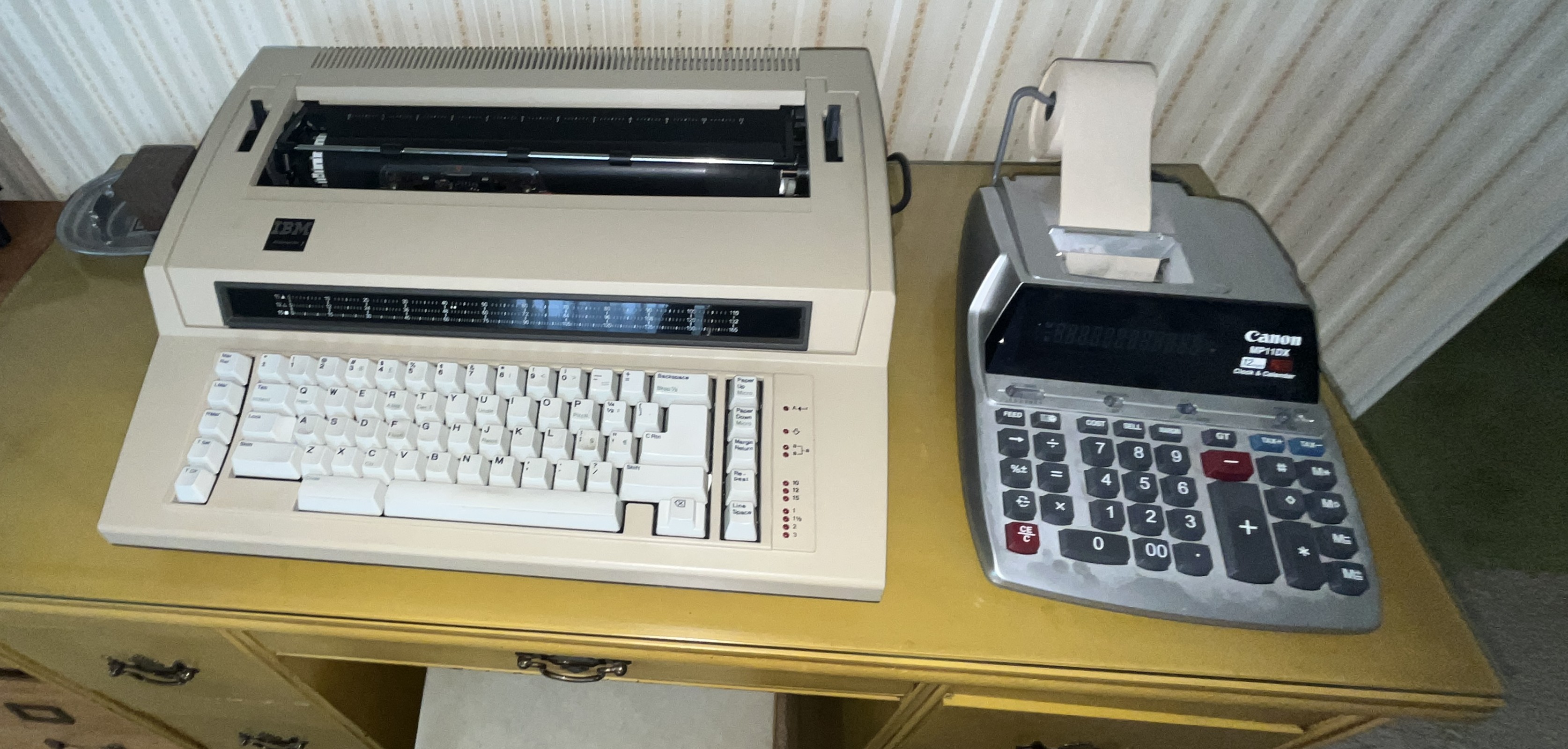 Estate Auction Image