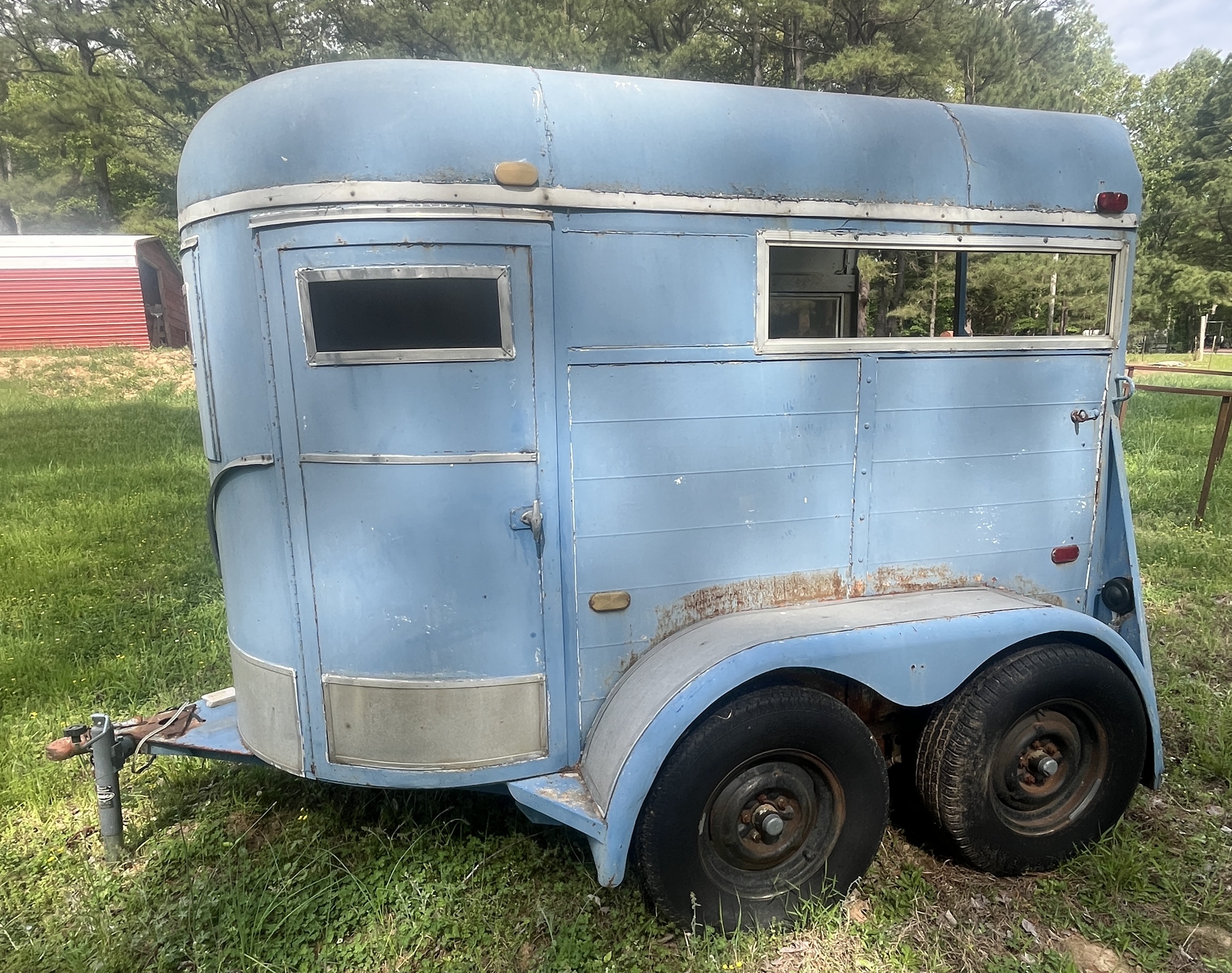Moving Auction Image