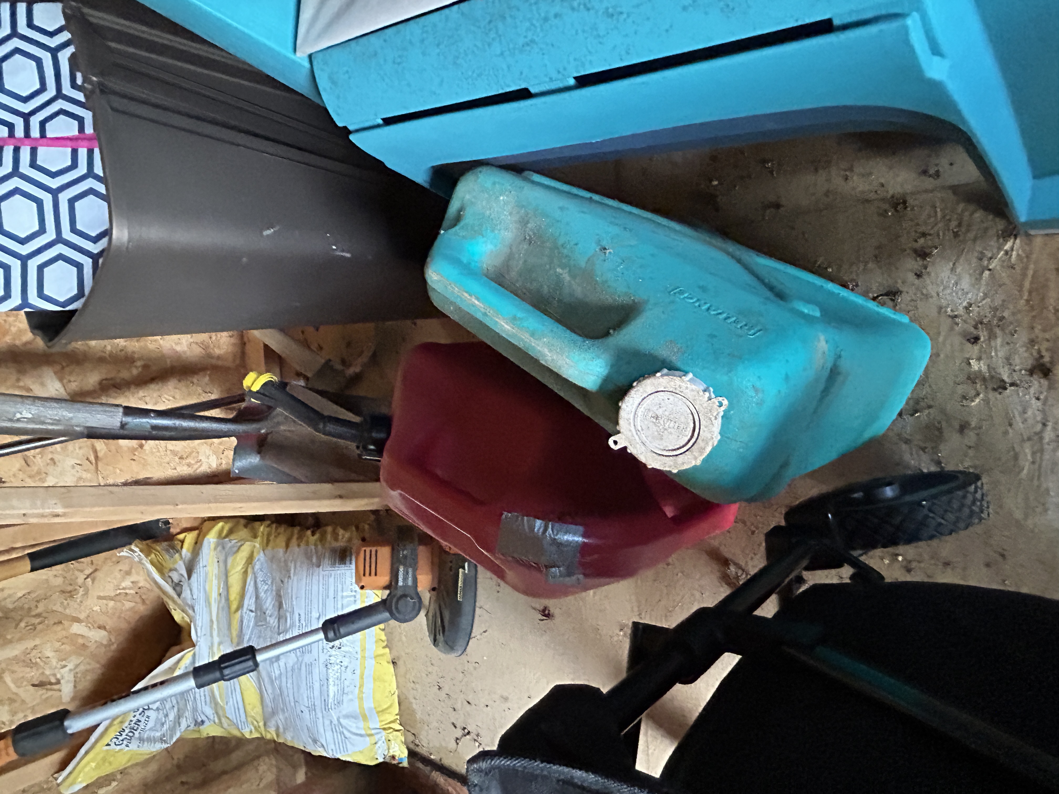 Real Estate & Personal Property Auction Image