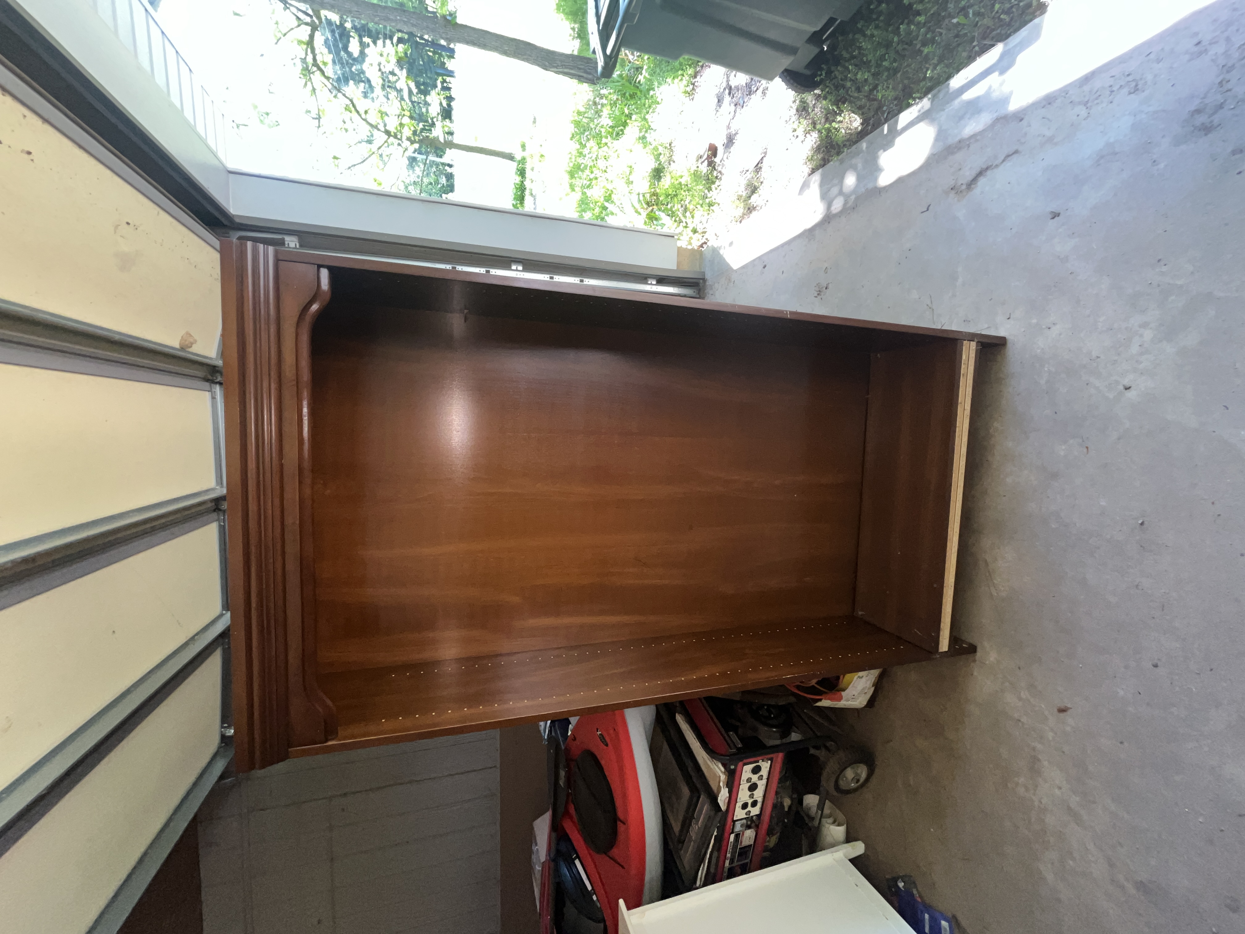 Real Estate & Personal Property Auction Image