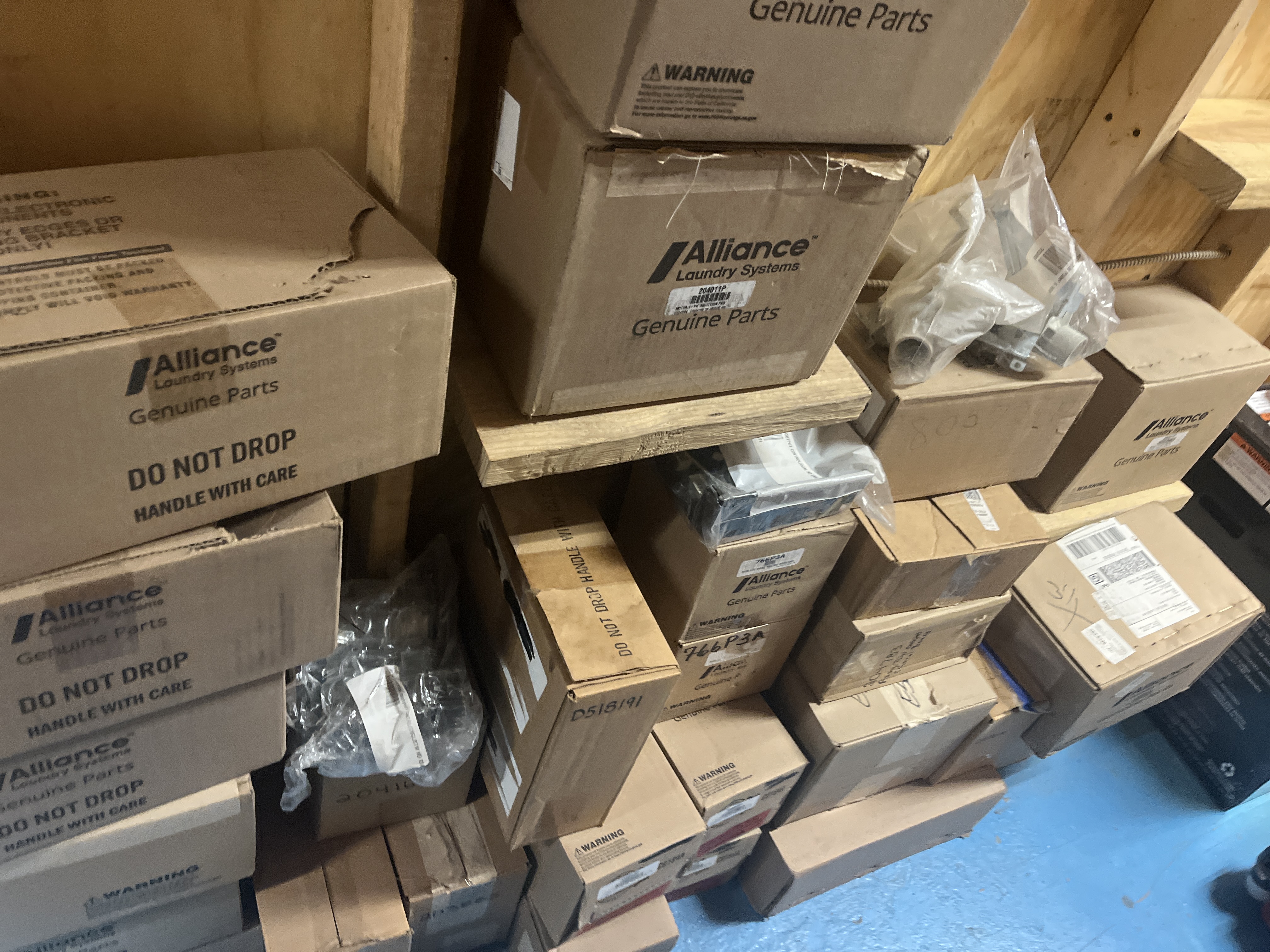 Appliance & Small Engine Parts Sellout Image