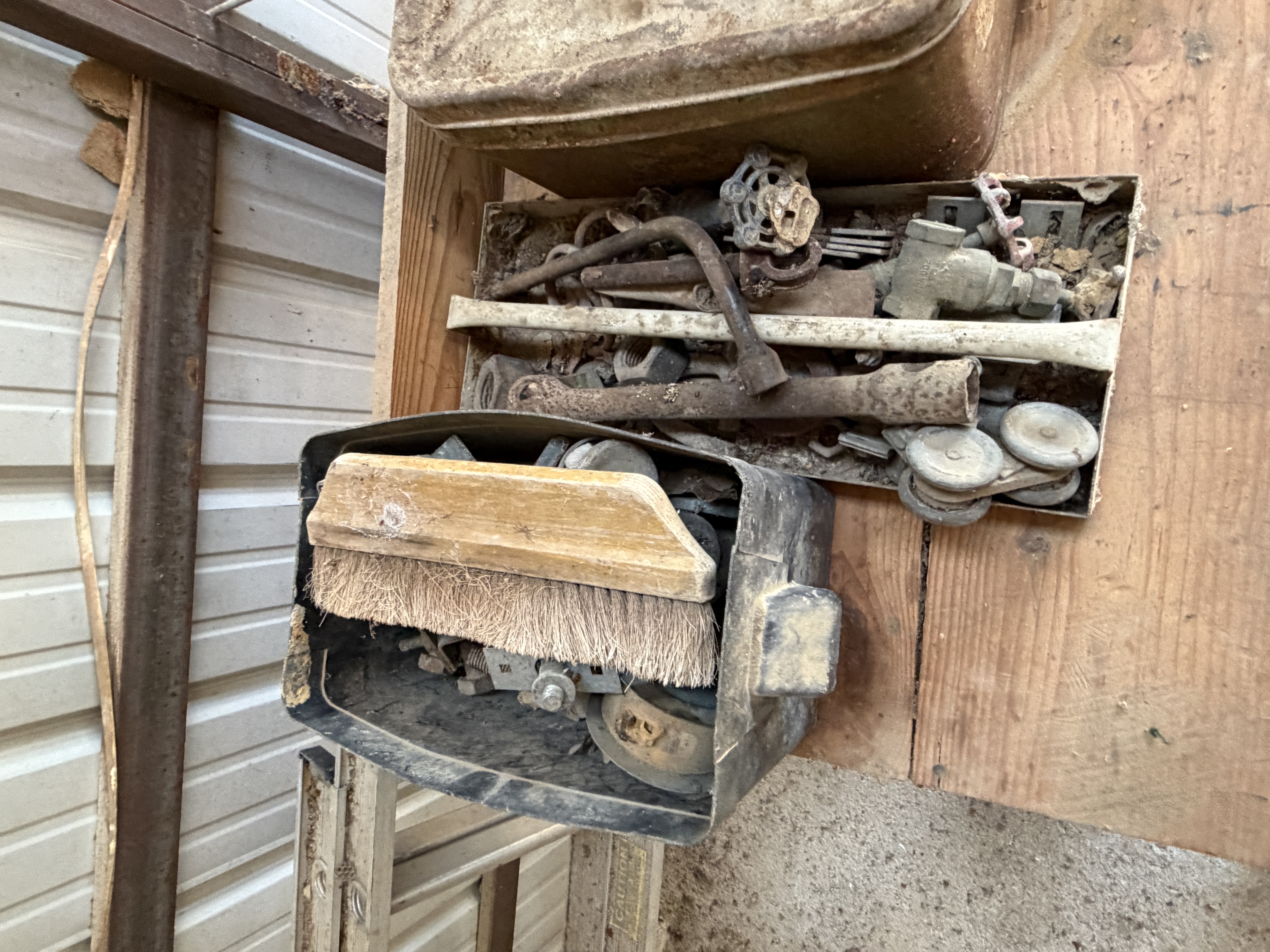 Moving/Reduction Auction Image