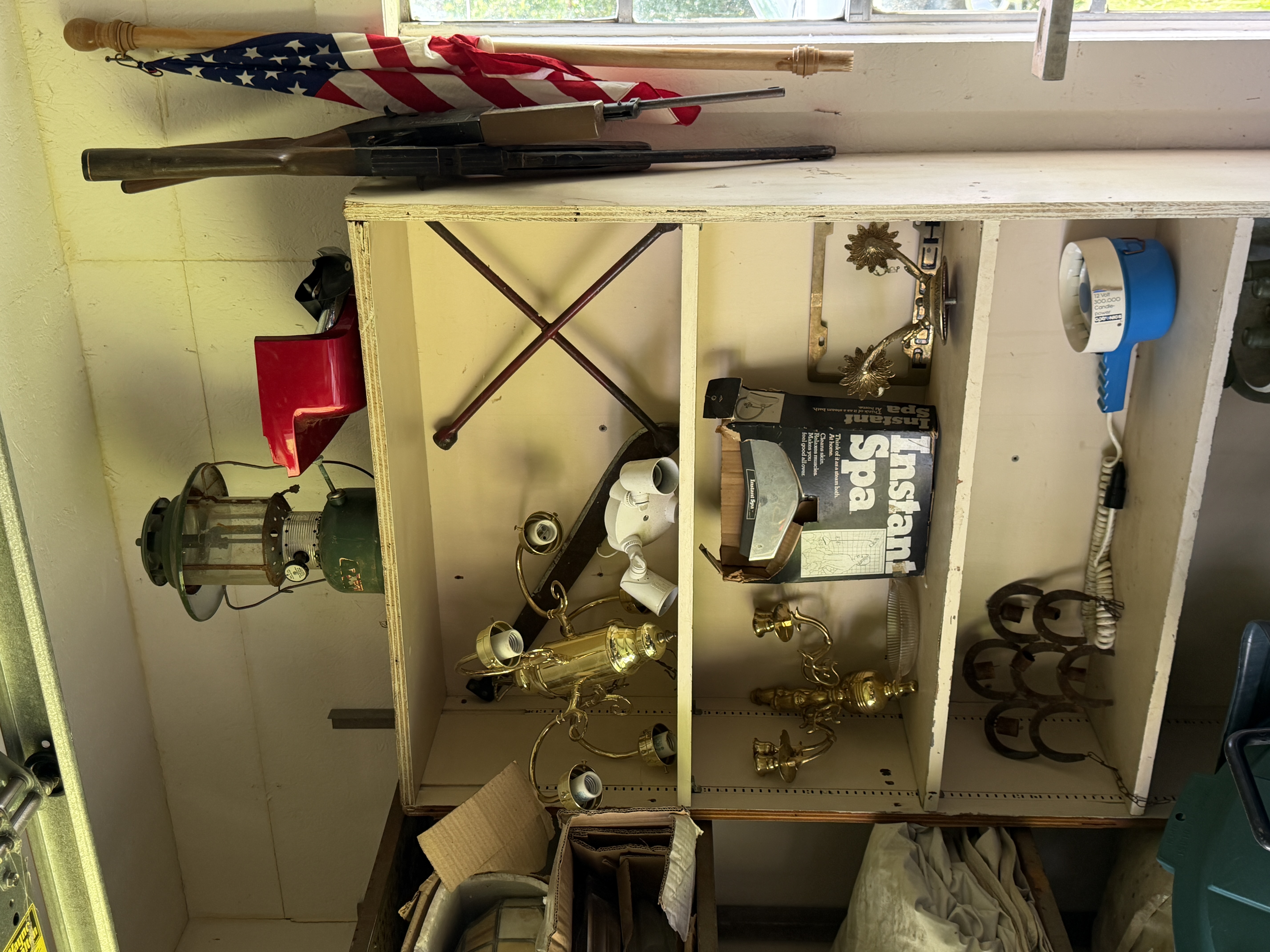 Estate Auction Image