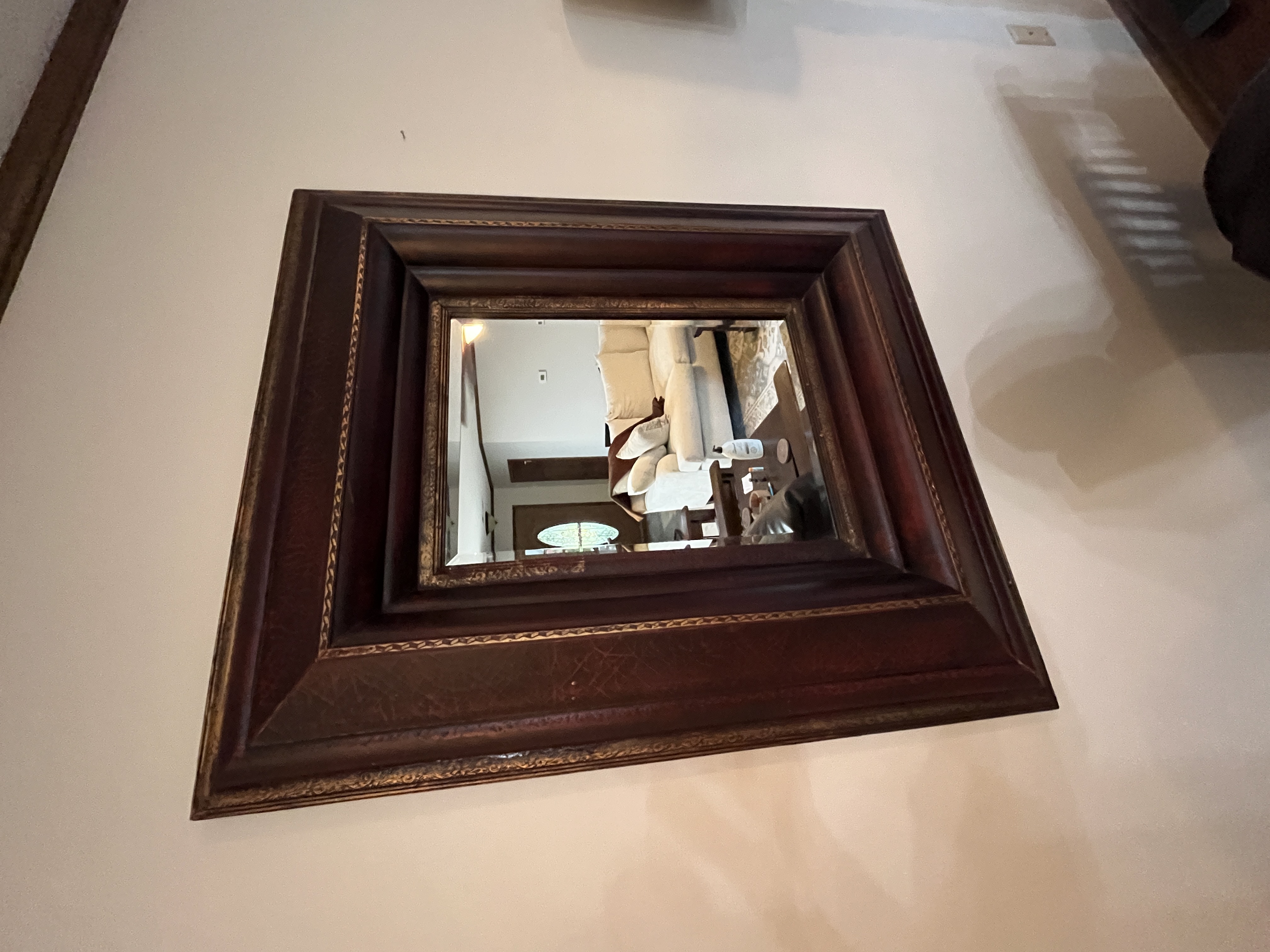 Moving Auction Image