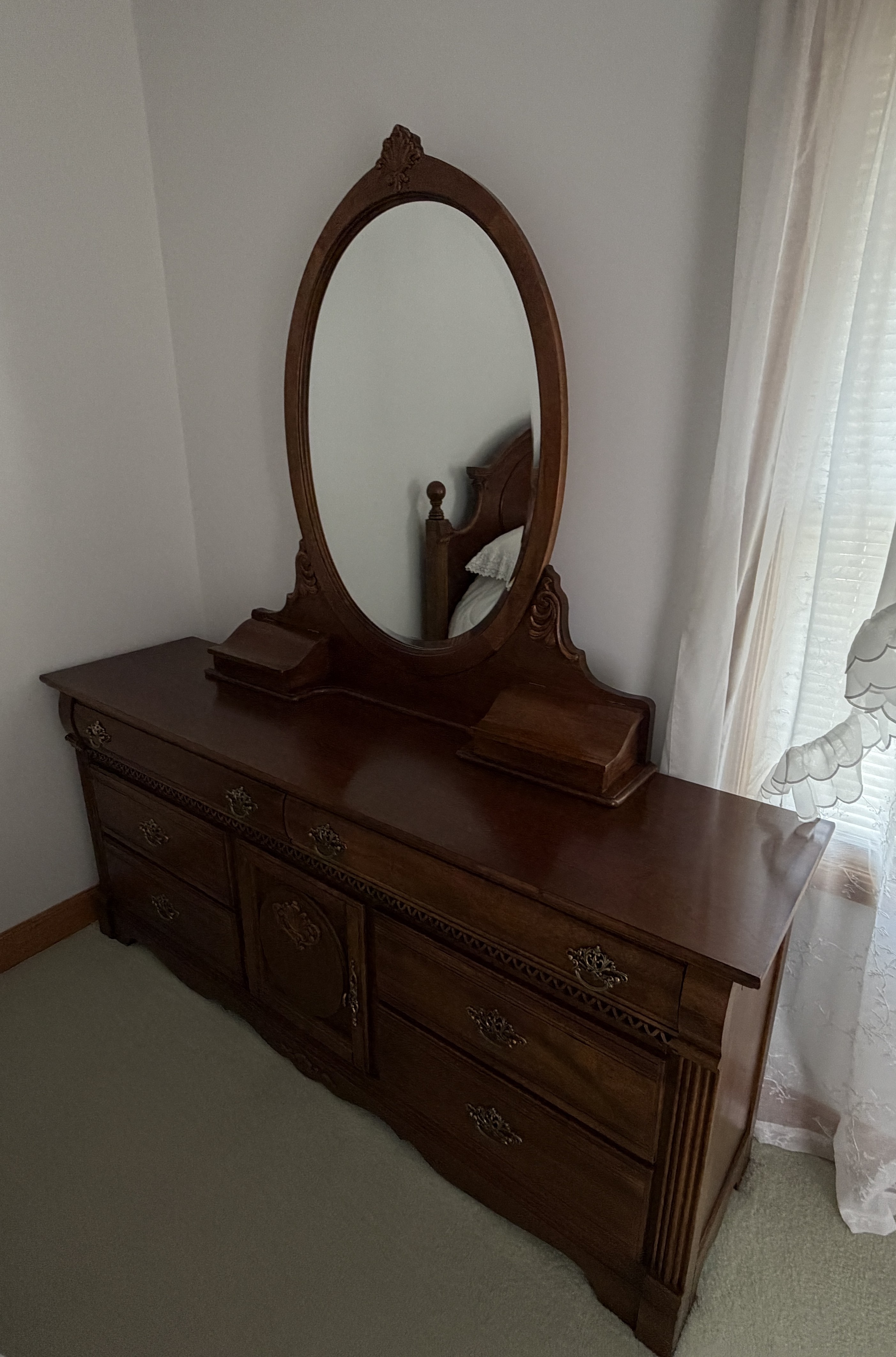 Moving/Reduction Auction Image