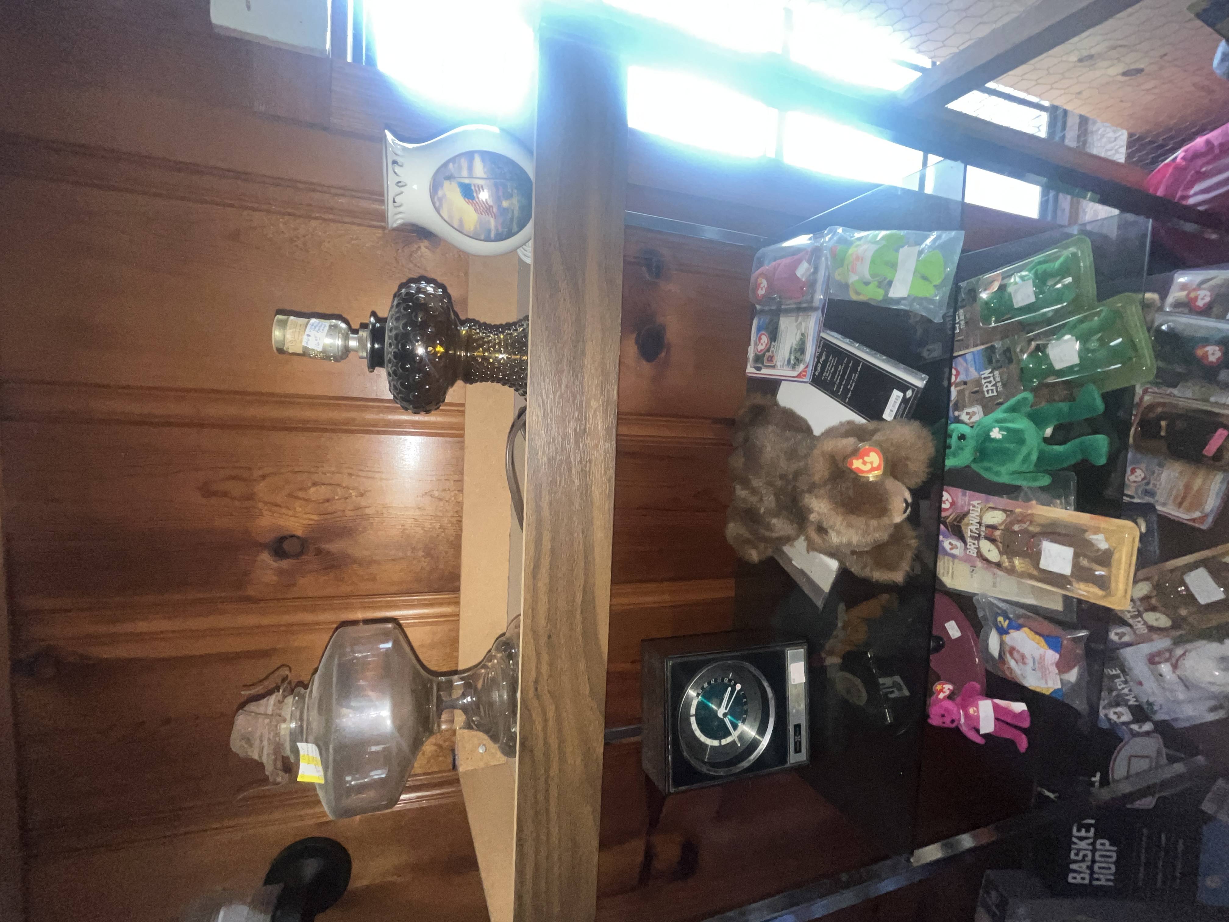 Real Estate & Retail Business Liquidation Image