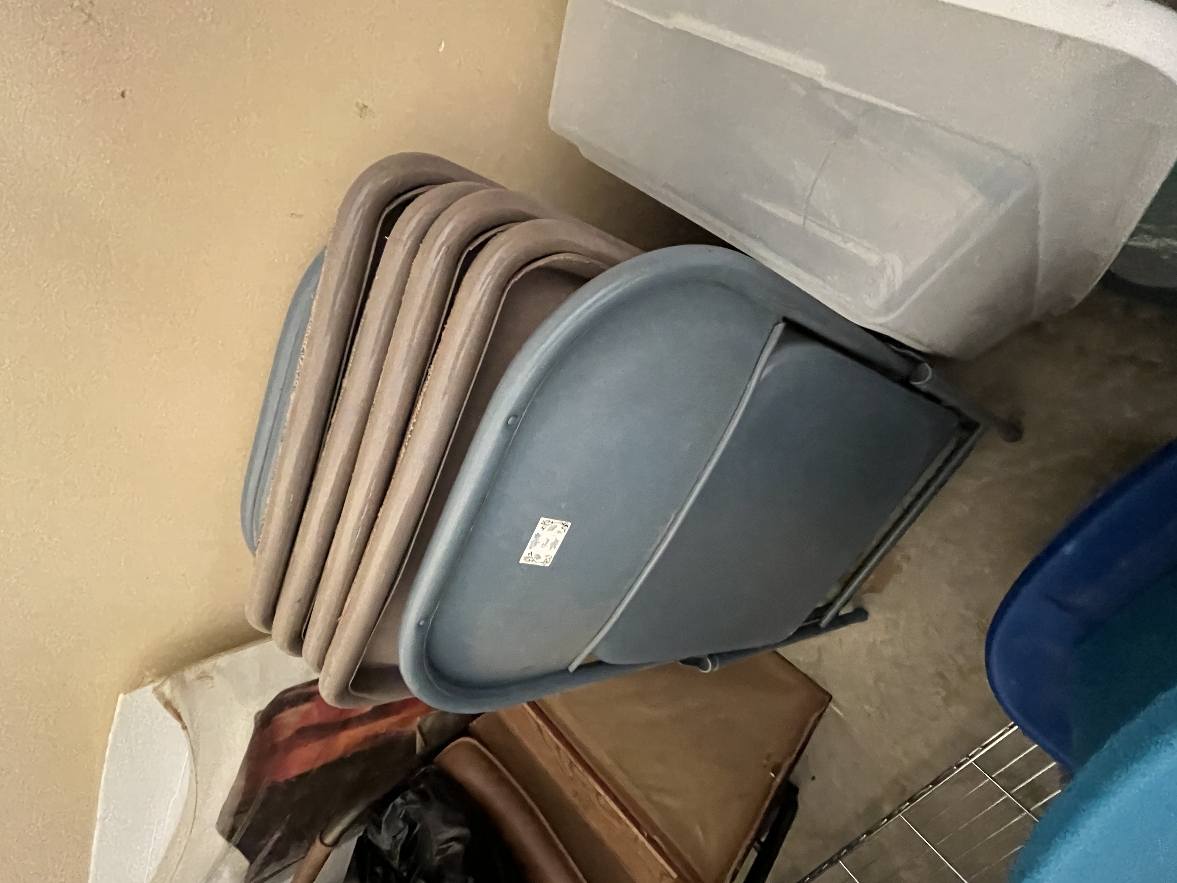 Moving Auction Image