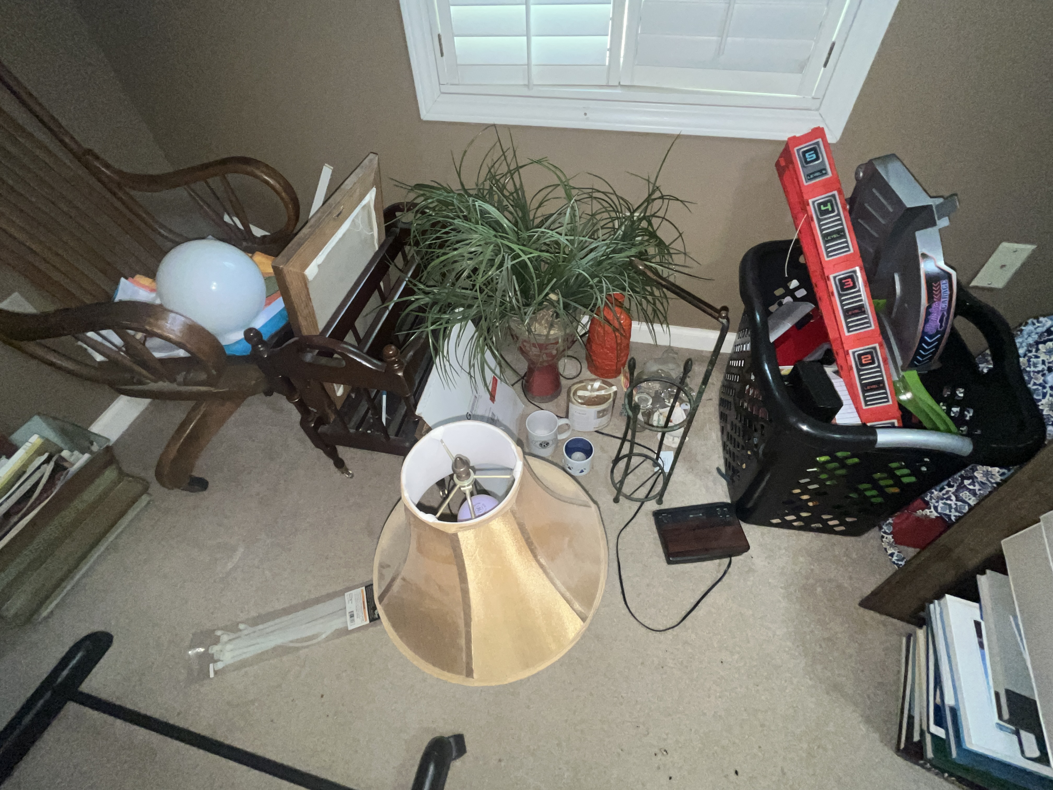 Moving Auction Image