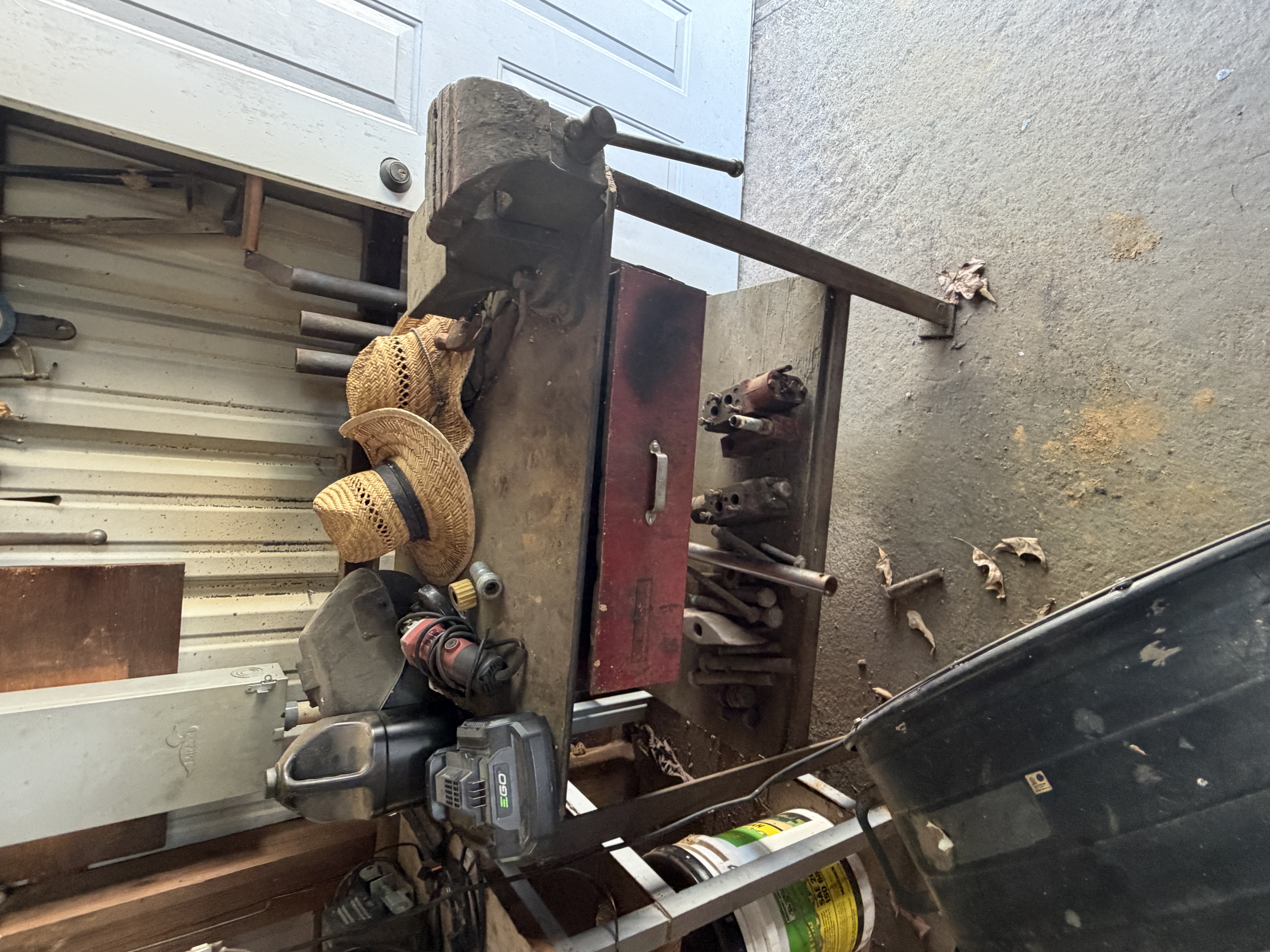 Moving/Reduction Auction Image