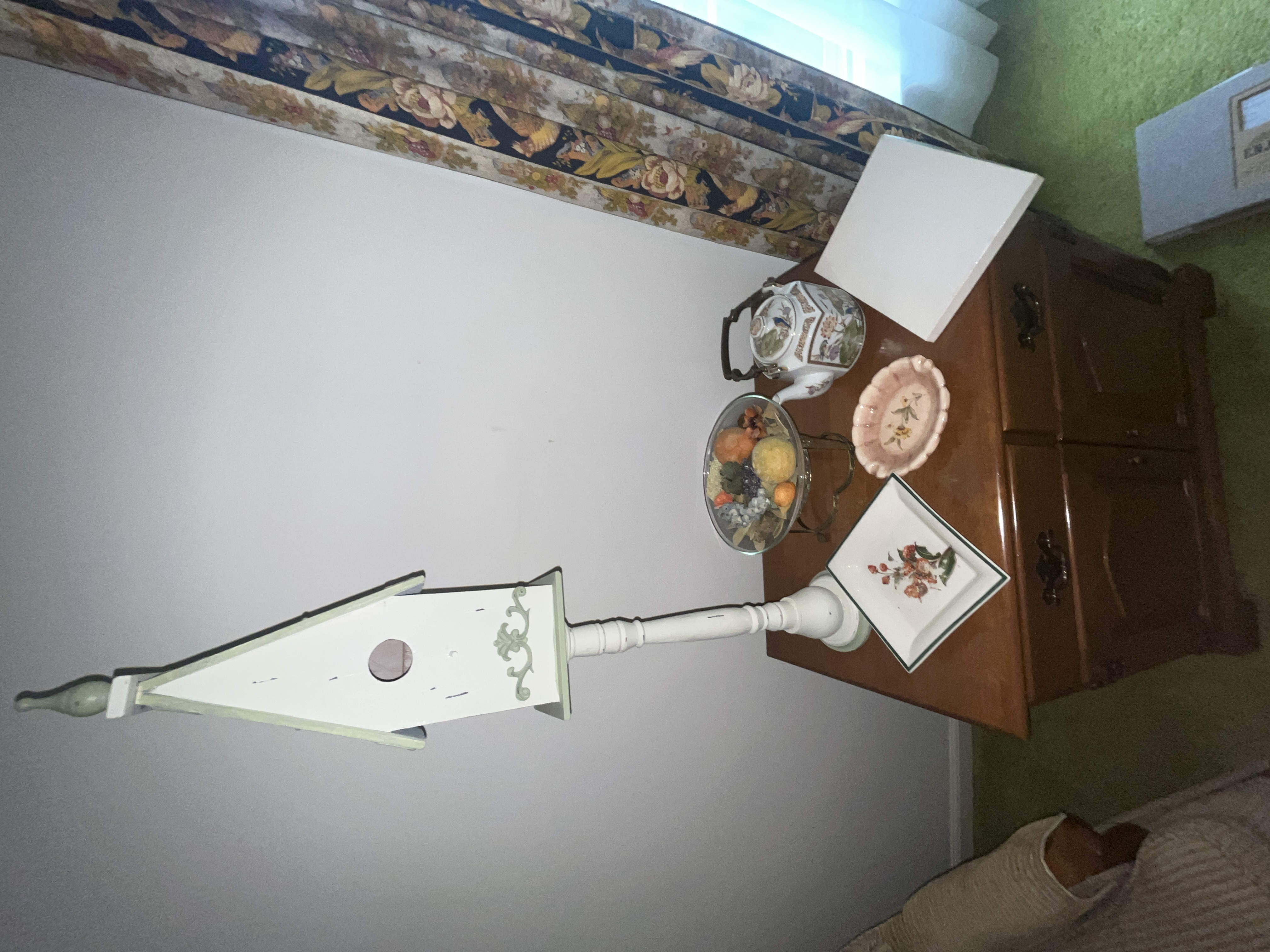 Estate Auction Image
