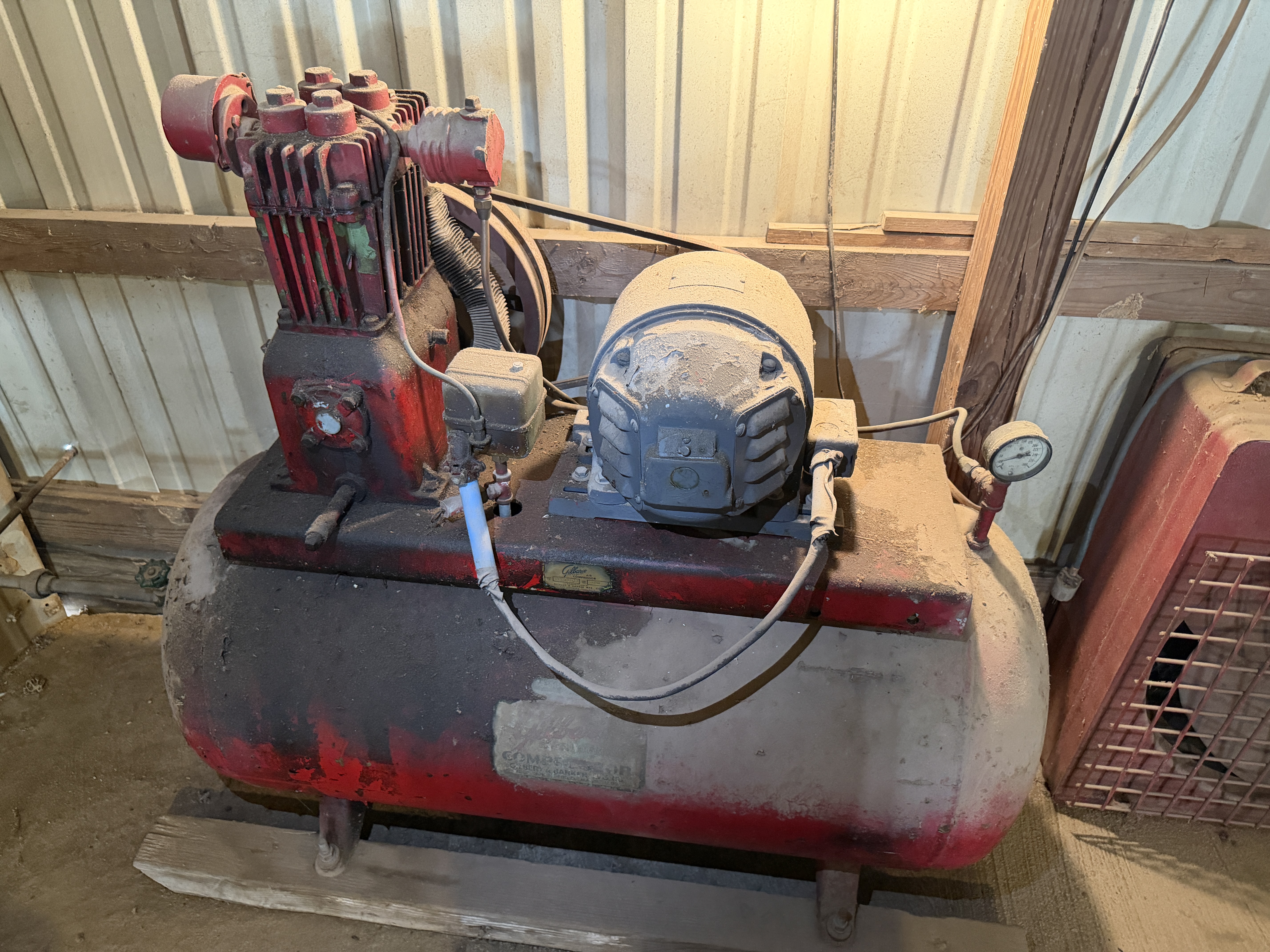 Moving/Reduction Auction Image