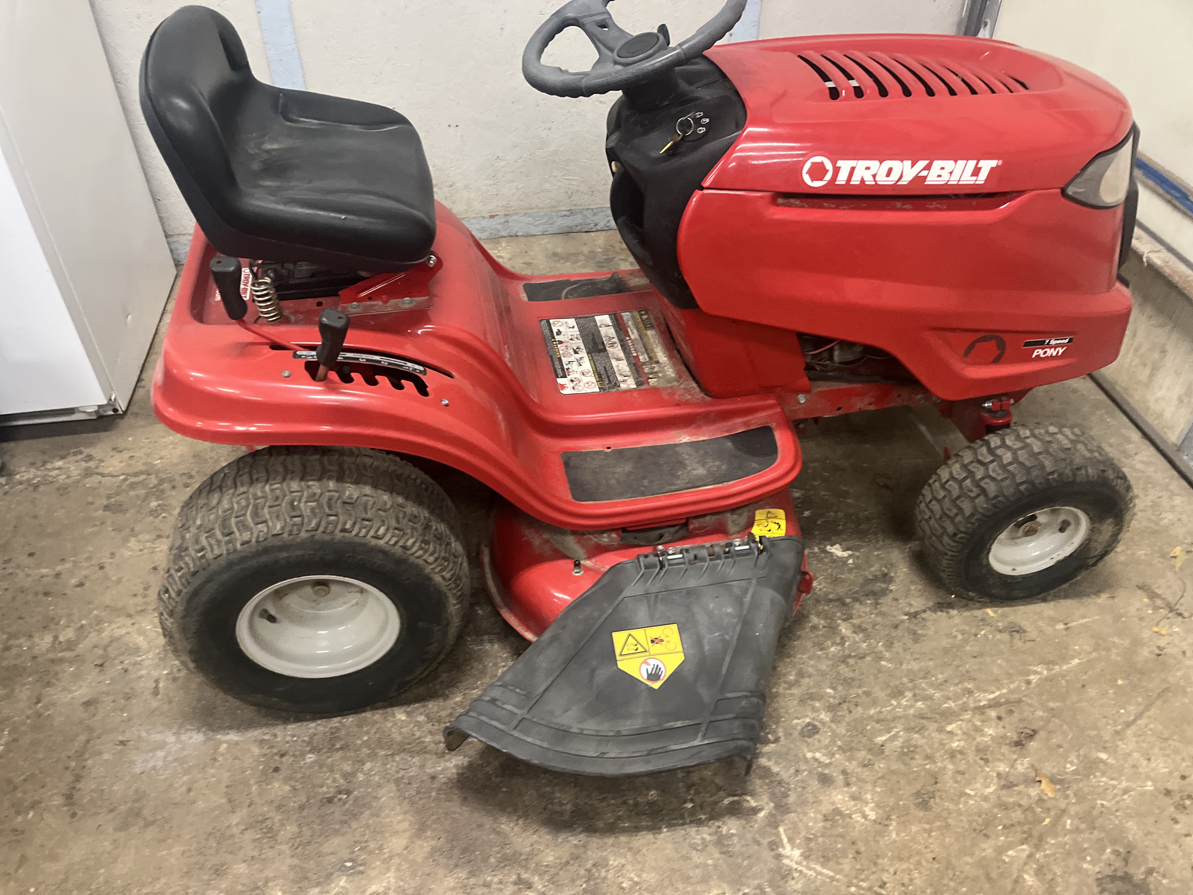 Appliance & Small Engine Parts Sellout Image