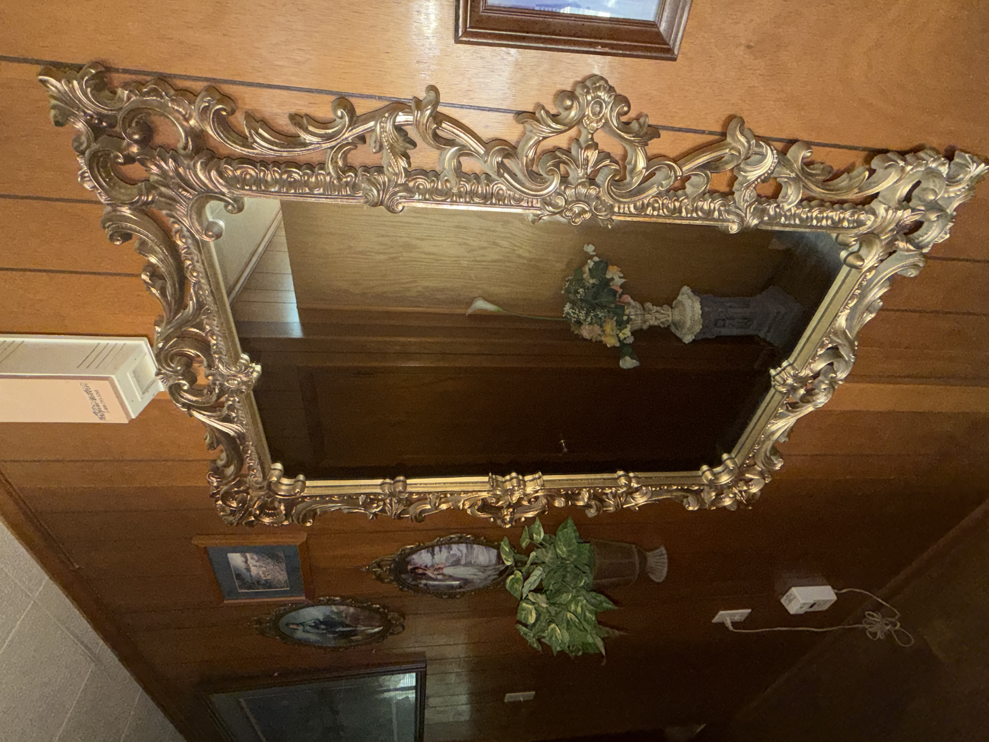 Estate Auction Image