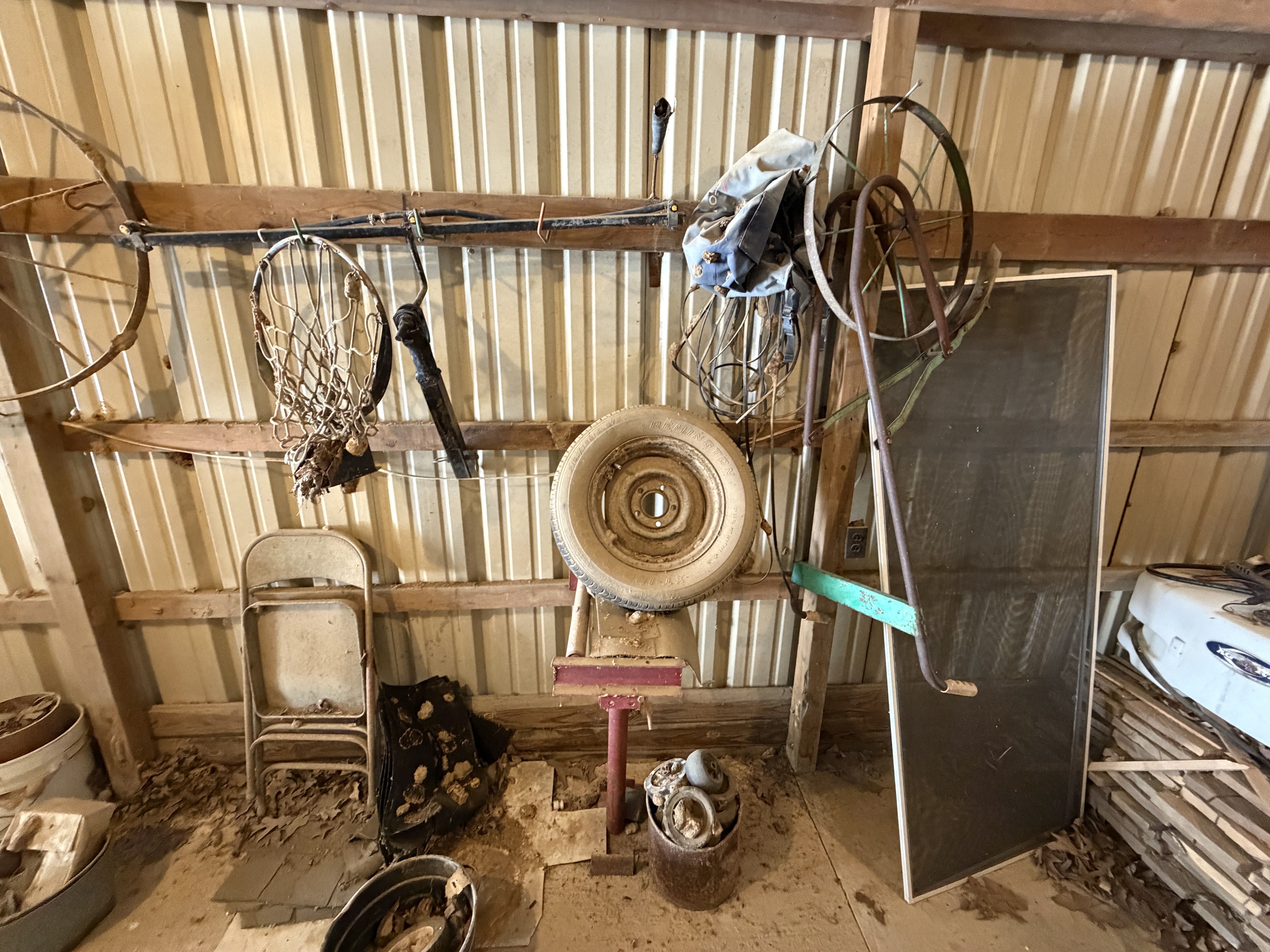Moving/Reduction Auction Image