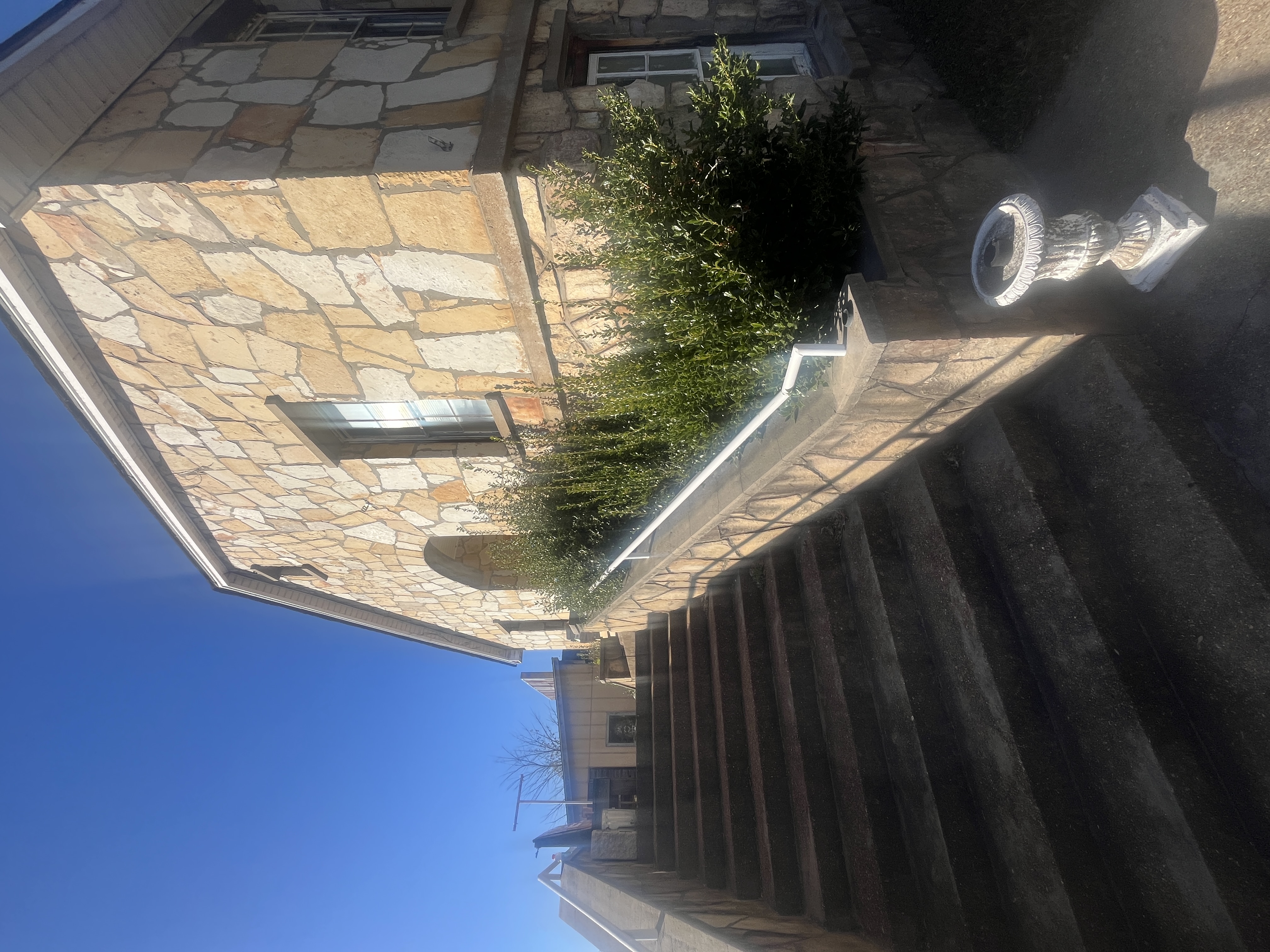 Real Estate & Retail Business Liquidation Image