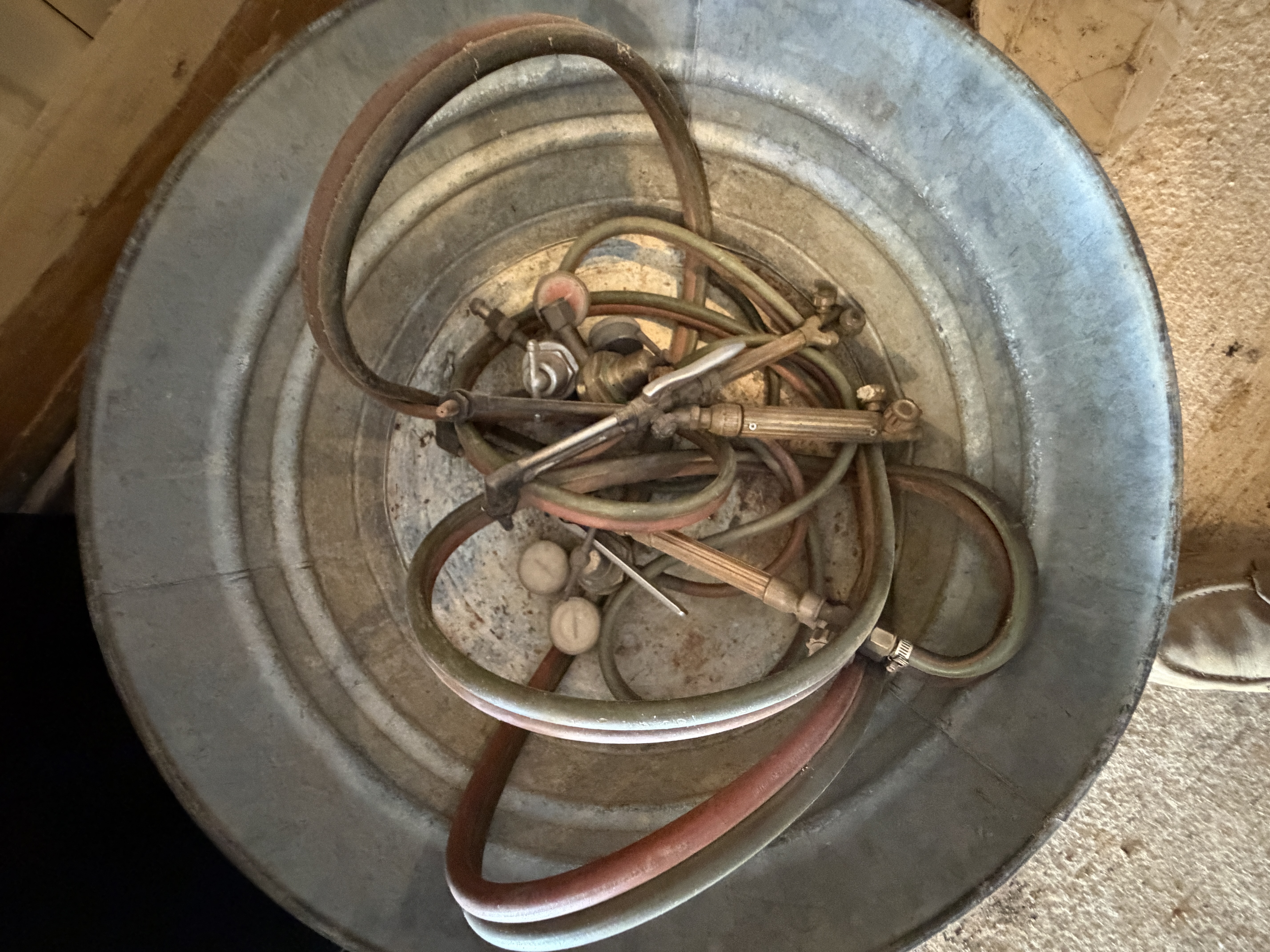 Moving/Reduction Auction Image