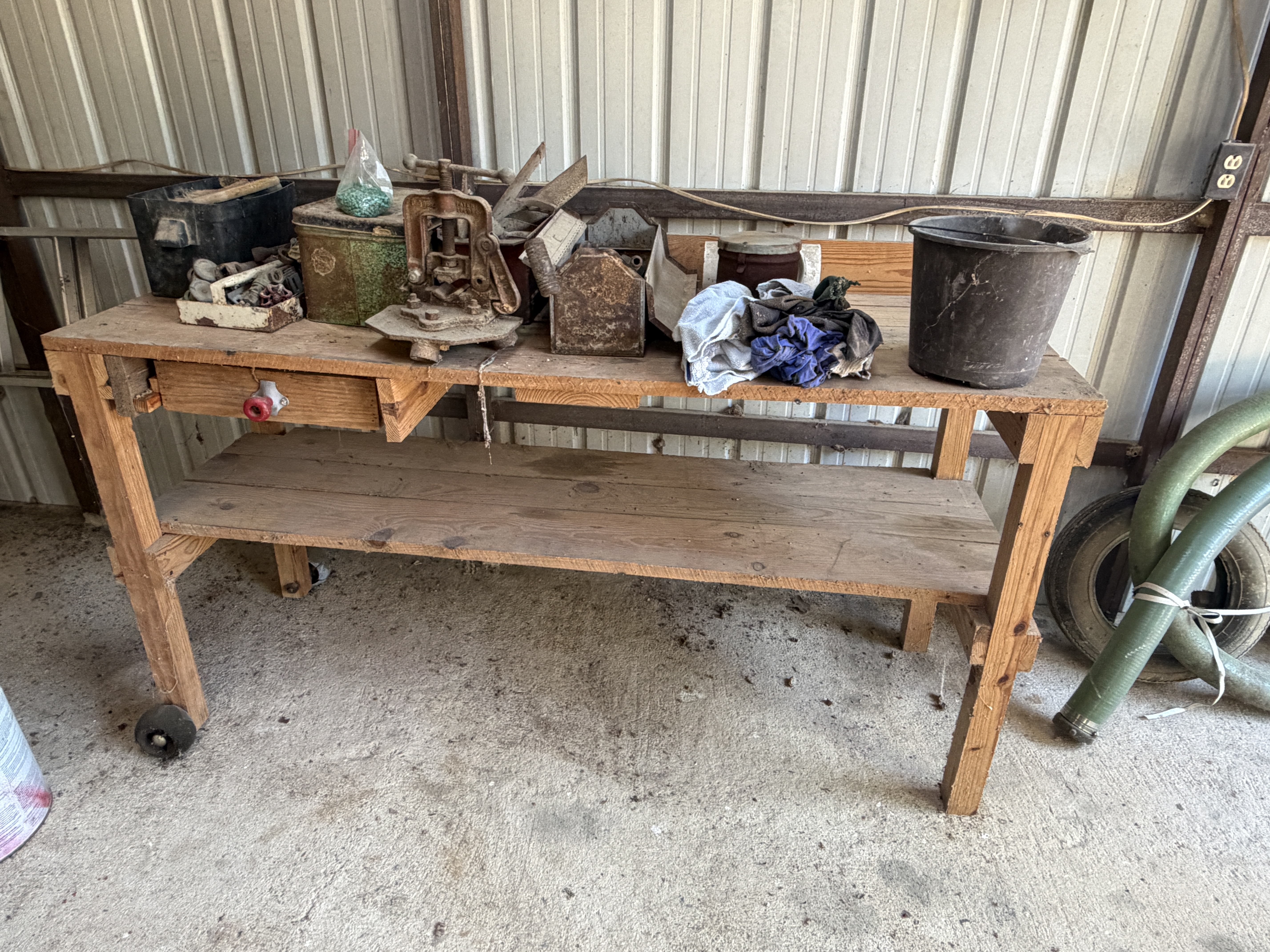 Moving/Reduction Auction Image