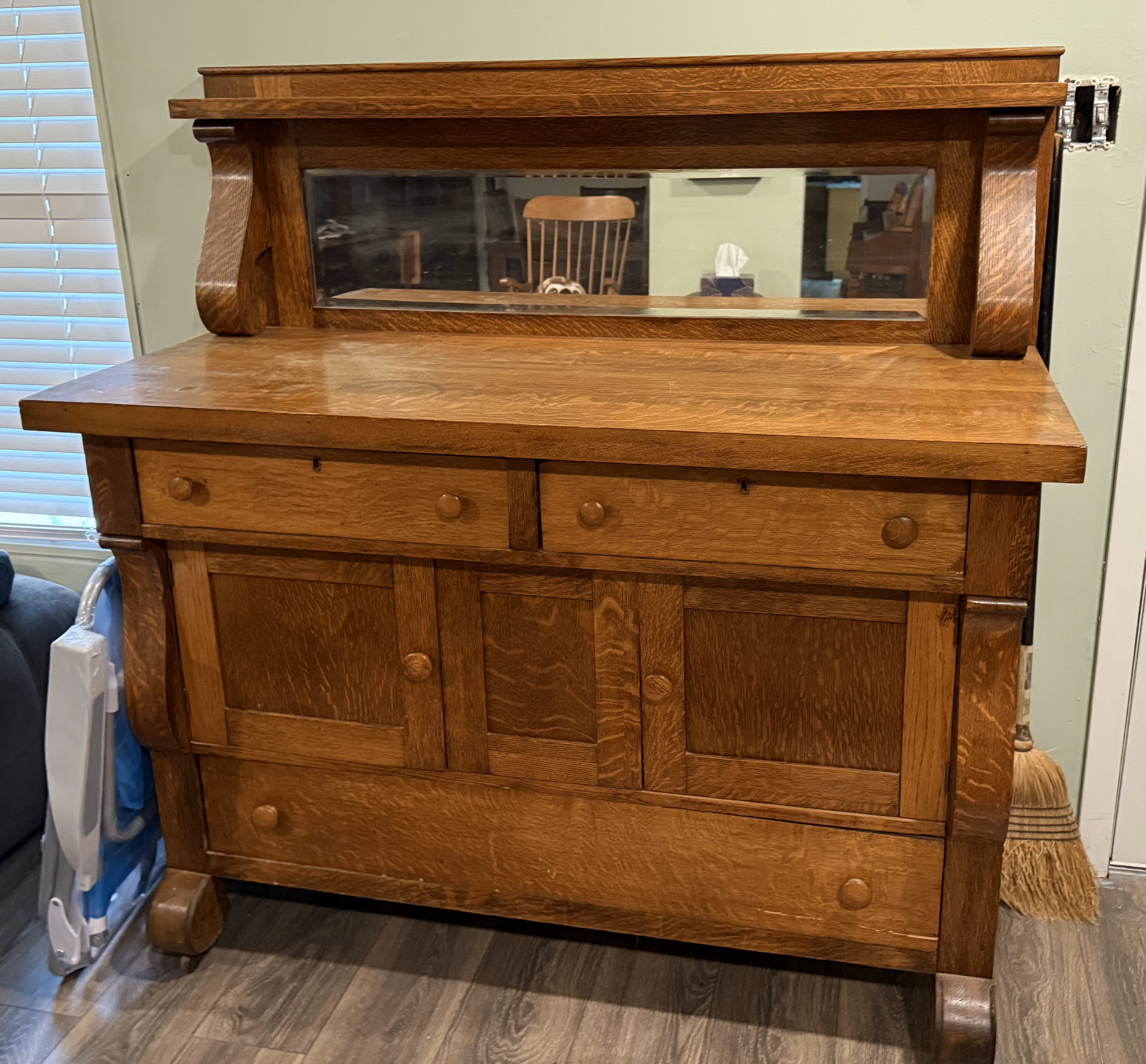 Real Estate & Personal Property Auction Image