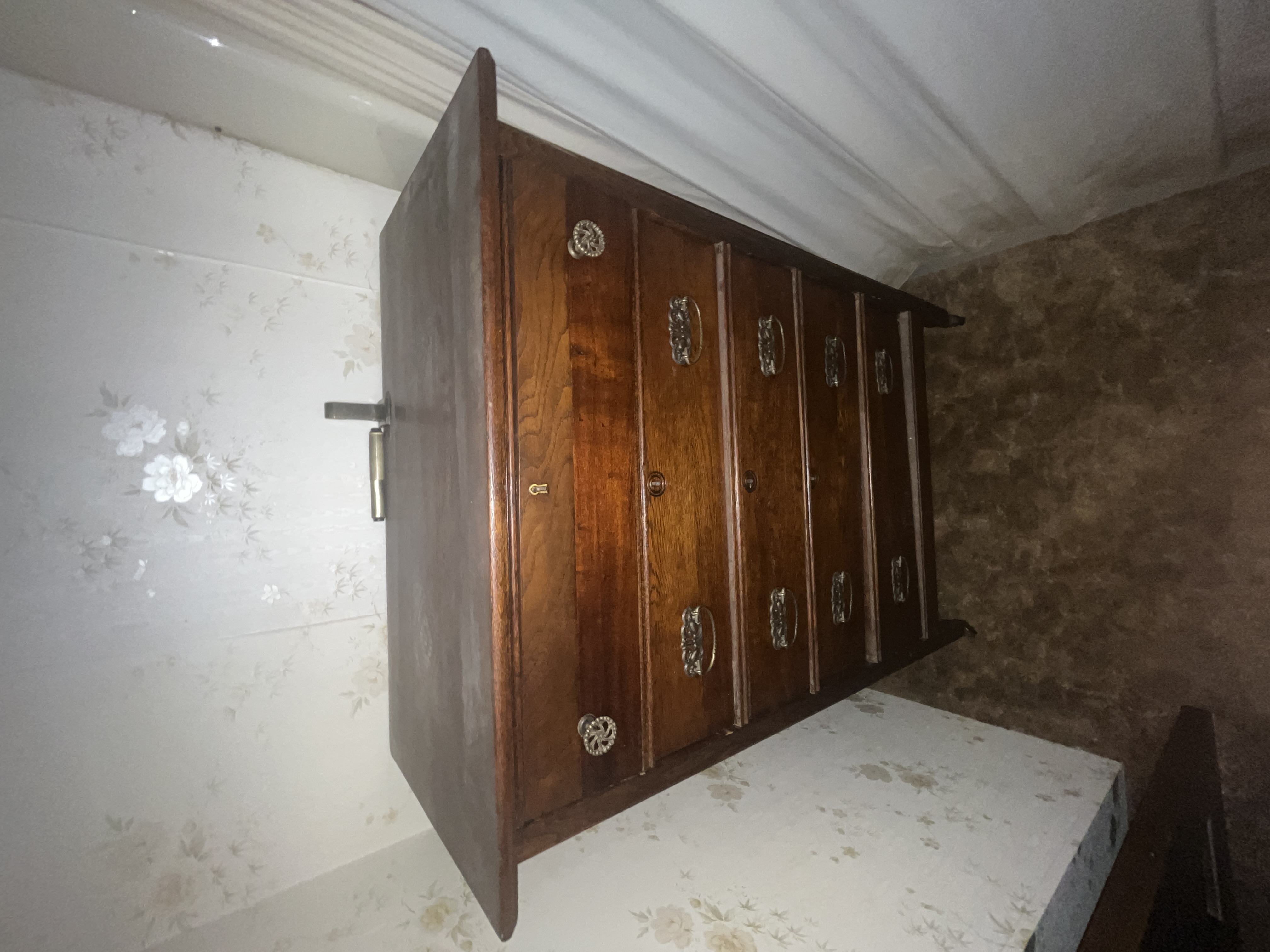Hickman Estate - Real Estate & Personal Property Image