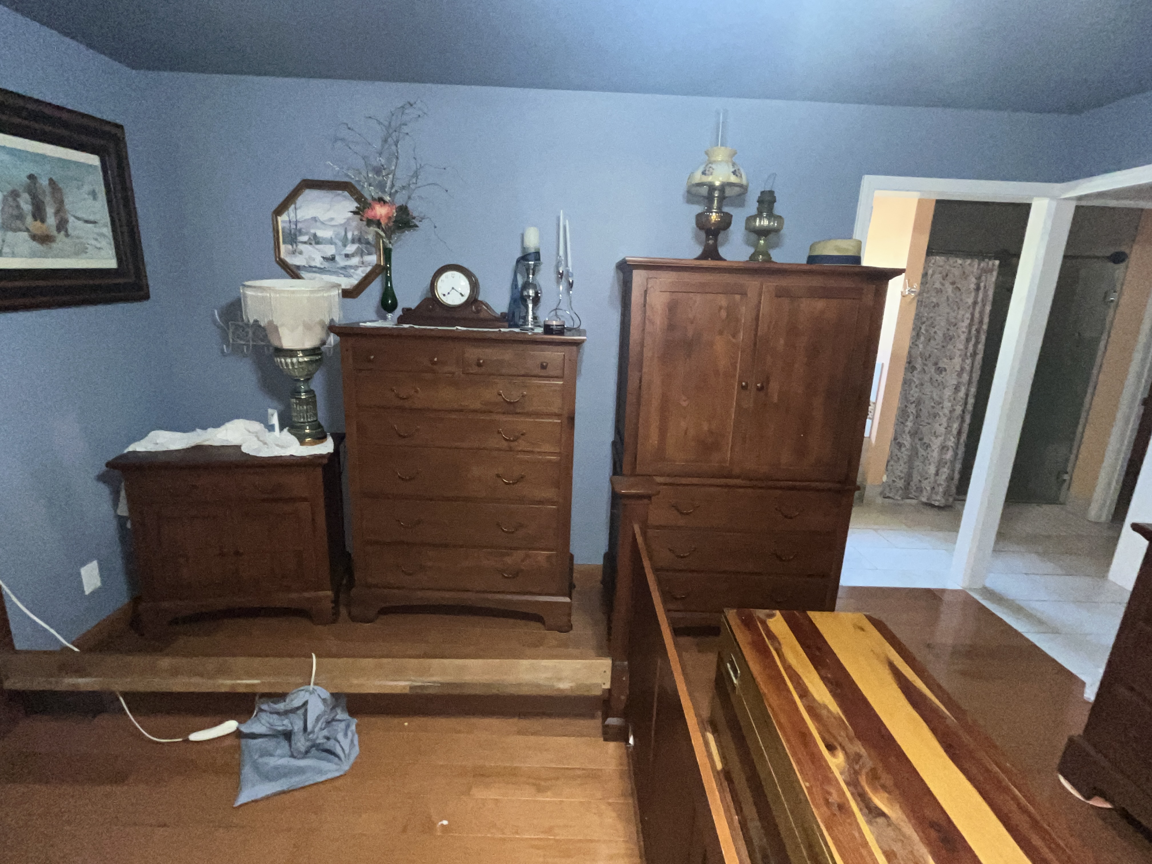 Varvil Estate Auction Image