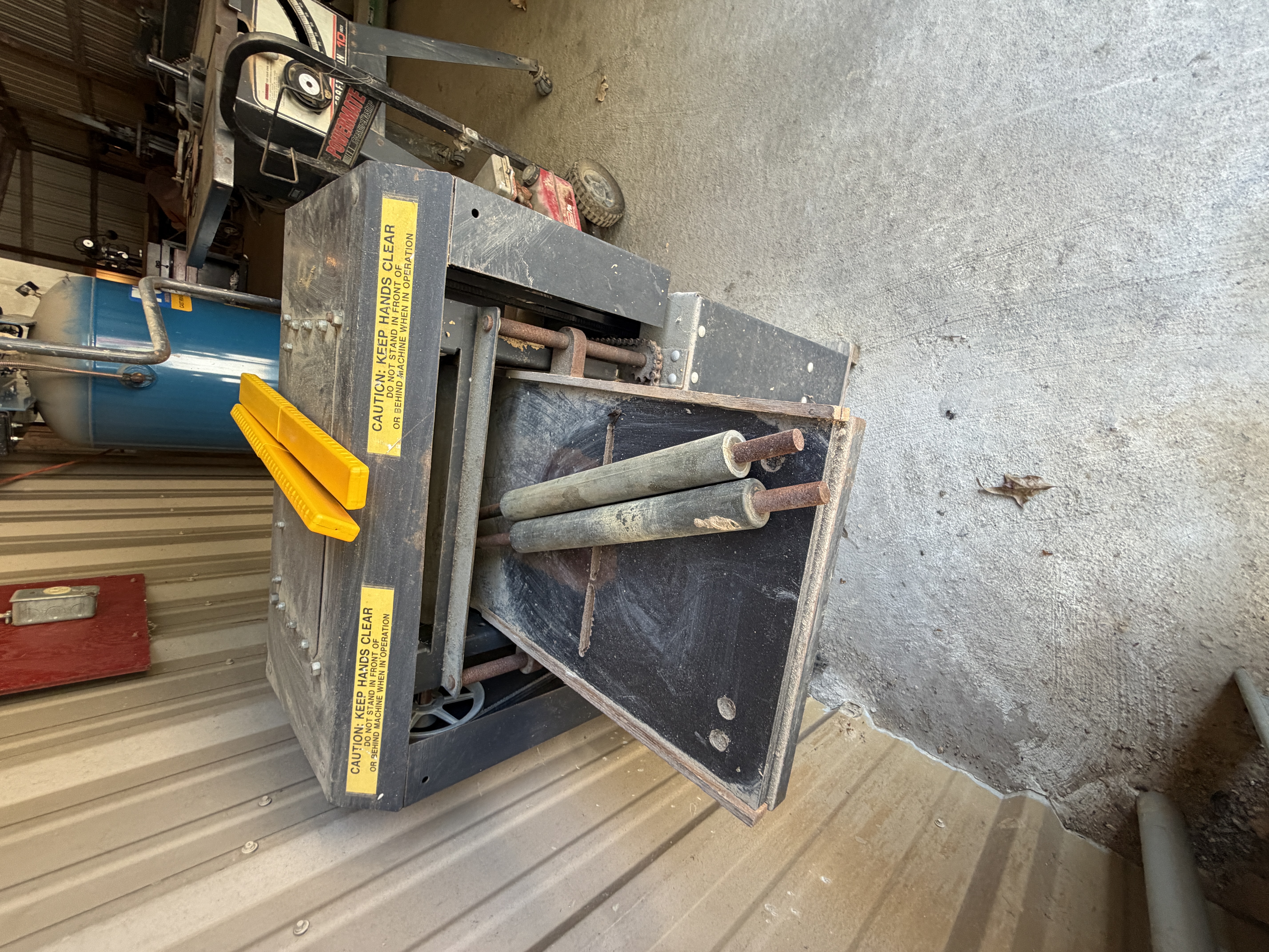 Moving/Reduction Auction Image